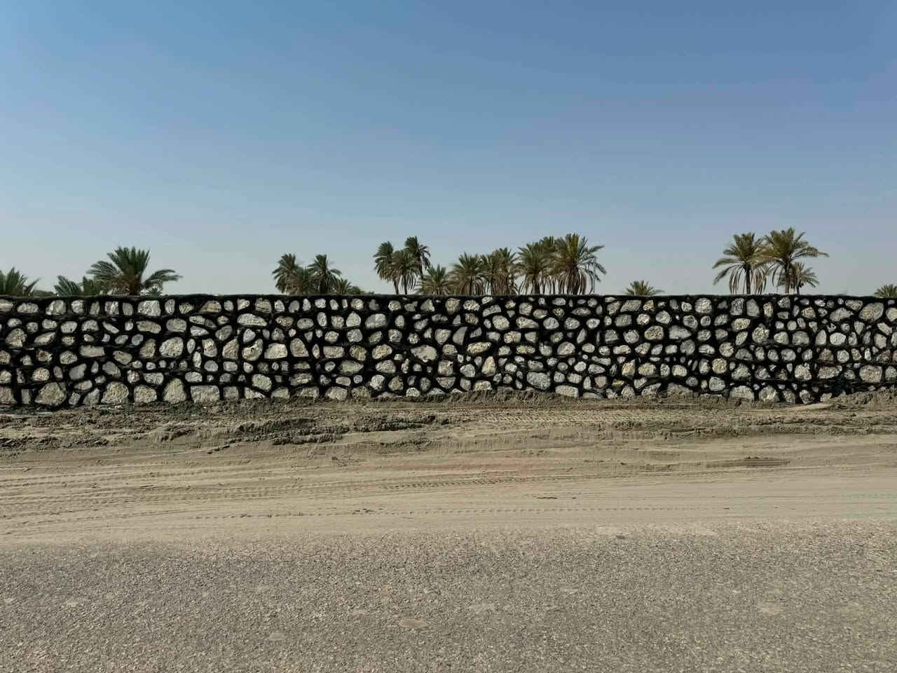 بناء حجر كرسته وعمل لاتصال 

‭***********‬
