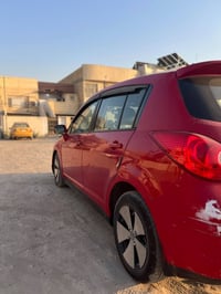 نيسان فيرسا • ٢٠٠٩ • بغداد