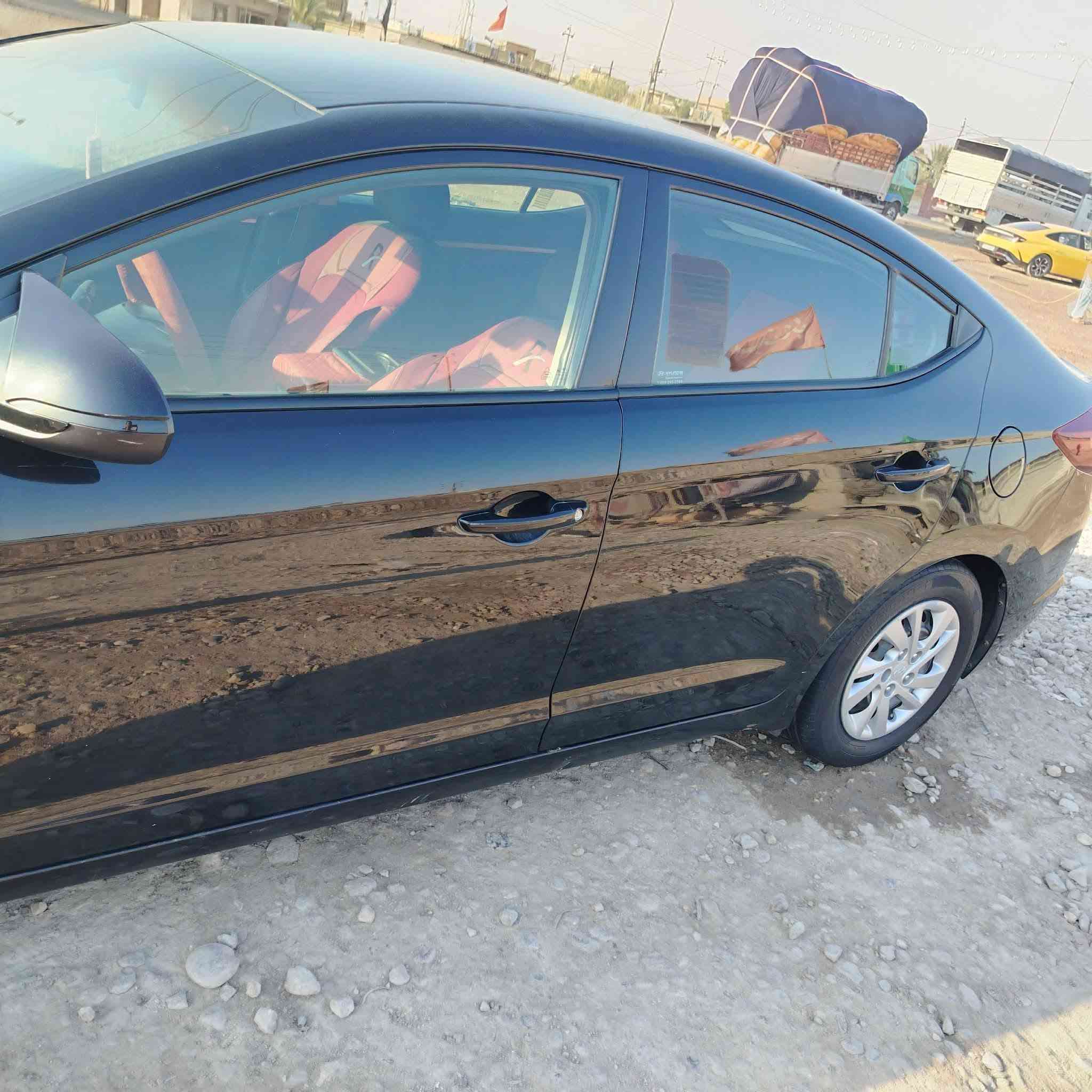 سلام عليكم النترا 20 معوقين بيه فقط بنيد مبدل سياره كفاله مكينه الفين دوش مكفوله سياره ماشيهه 70 ملل رقم قادسيه السعر 125 وبيه مجال بسيط الاستفسار خاص او الاتصال ***********
