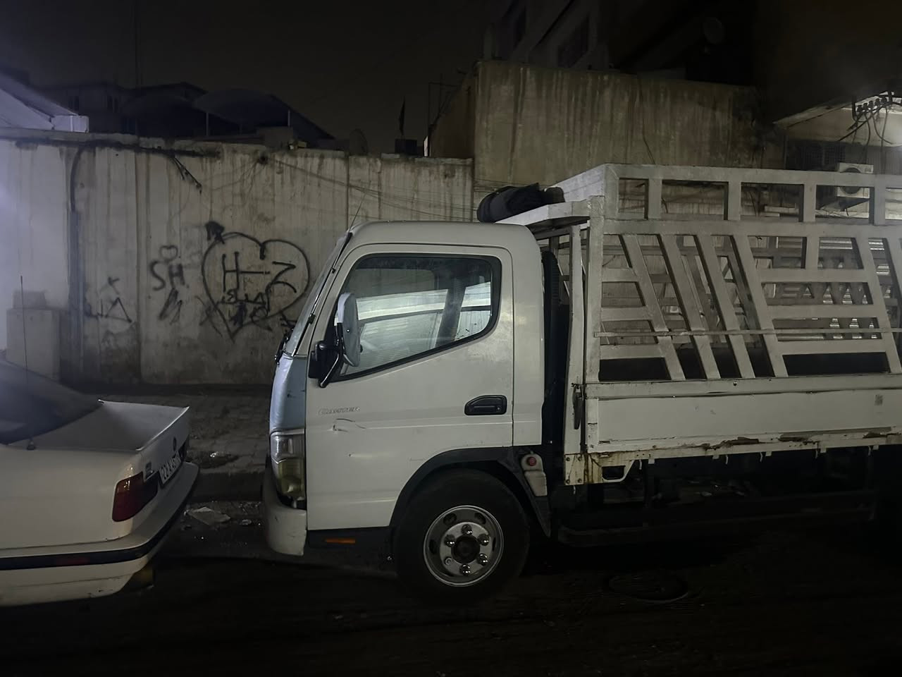 سلام عليكم كنتر موديل ٢٠٠٩ للبيع عنوان بغداد شارع الكفا السعر ١٥٠ وبيه مجال
***********

