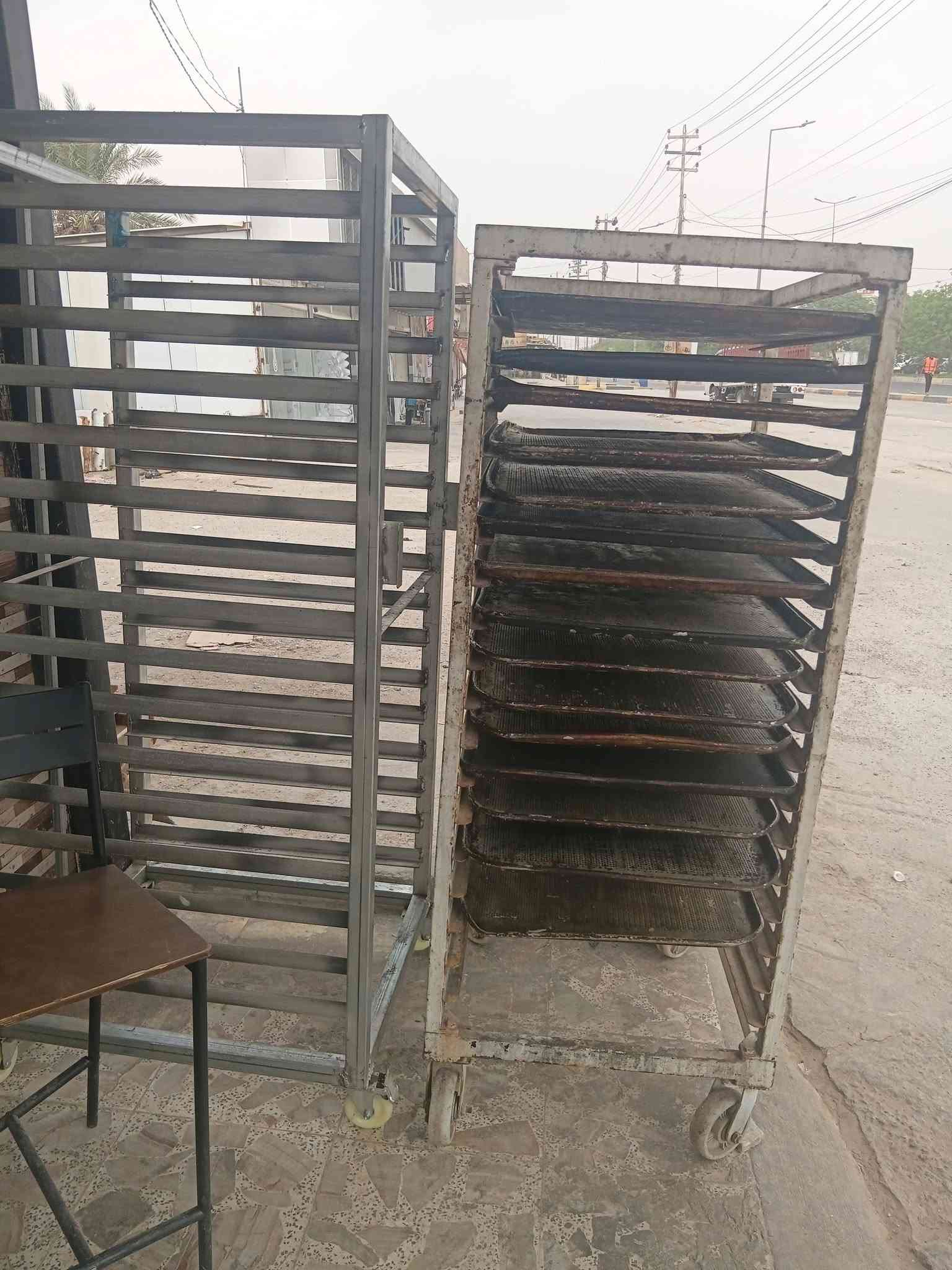 عجانة ٣٠ كيلو • عرباين ٢ • صناديك ٤