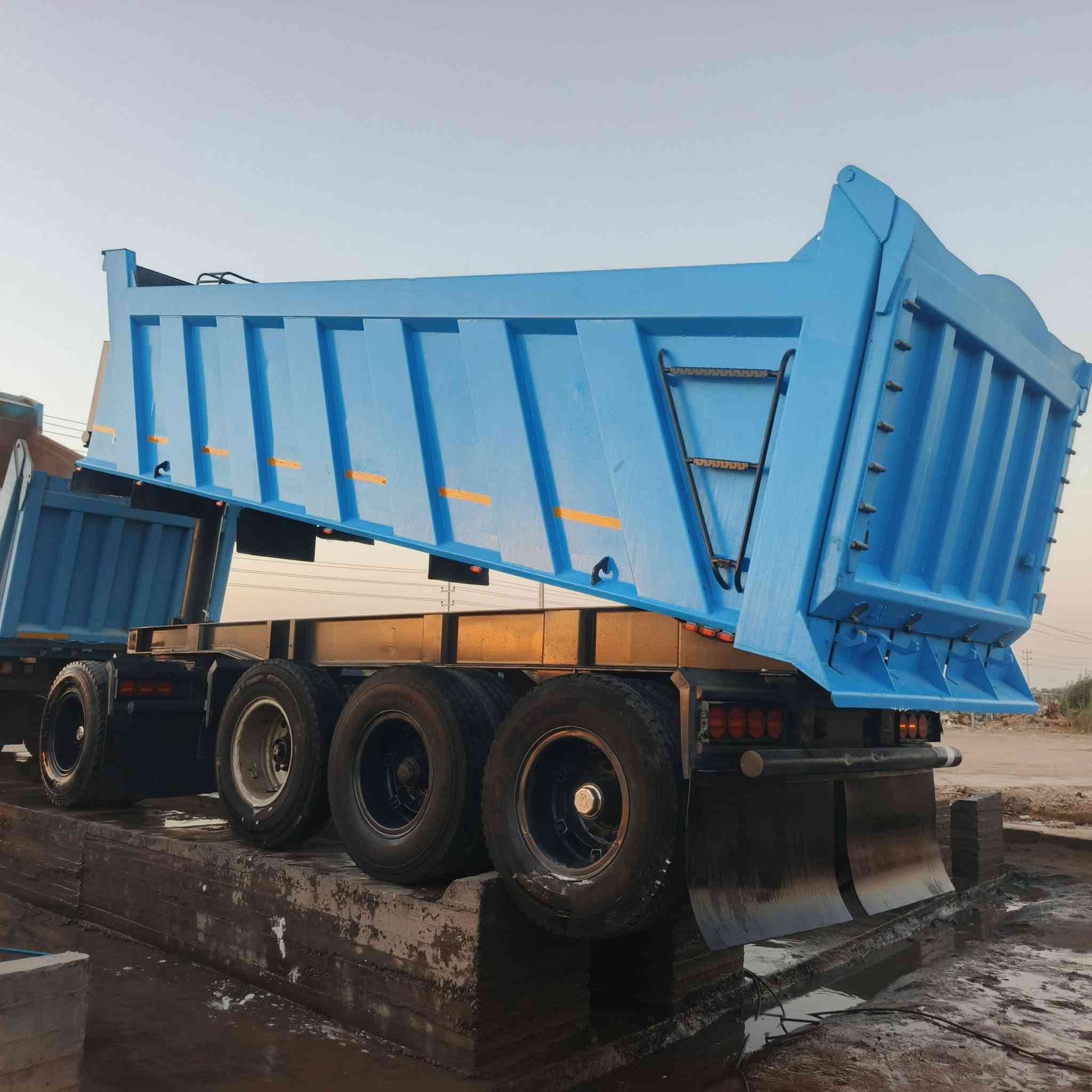 البيع مقطورة حدادة عباس ناموس 2020شاصي 14دناكير 16طول 725 رتفاع 140 مقطورة جديدة وخفيفة مال كبان ***********  ما بيهة أي نقص كبل لشقل
