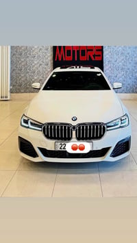 بي ام 530i • 2021 • ٥٤٠٠٠ كم