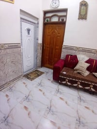 بيت للبيع • ١٠٠م • نهاية شارع ابو لبنان