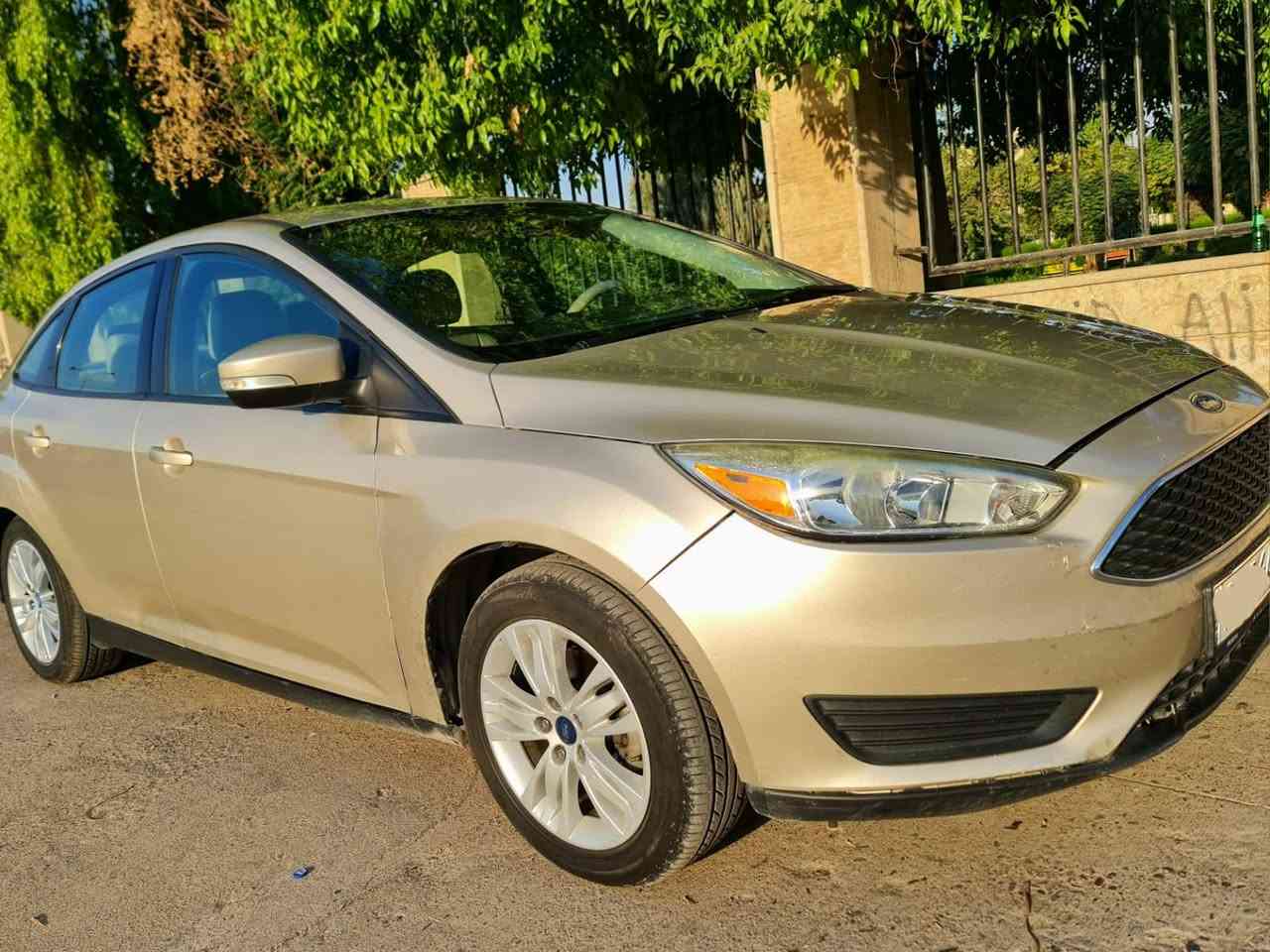 ⭕️Ford Focus⭕️
🔺️مۆدیل : 2017 ✔️

🔺️ڕەنگ : بڕۆنزی (گۆڵد) ✔️

🔺️بۆیاغ : لێرە چاملغی پێشەوەی سایەق بوویتە بۆیاغ ، لەگەڵ سێ پەنجە بن هەردوو دەرگای ، بێ ناوگرتن ✔️

ئێڕباگ : سیستەم ✔️

مواسەفات : SE ✔️

ماوەی ڕۆیشتن :116,000Mile ✔️

نرخ : 84$ 💵 مەجال 

تێبینی // 
سەیارەکە یەک دەستە لێرە چاملغی بوویتە سبووغ پێشتر بۆیاغی نەبووە ، سەنەوی و ڕەقەمەی تازەیە ، سەیارەکە بێ کێشەیە ، گێڕ مەکینە تەحویل وەکالە غەڕامە هەمووی بەشەرت بۆ زانیاری زیاتر پەیوەندی بکە.

ژمارەی تەلەفۆن :
*********** viber.whatsapp أربيل, العراق
