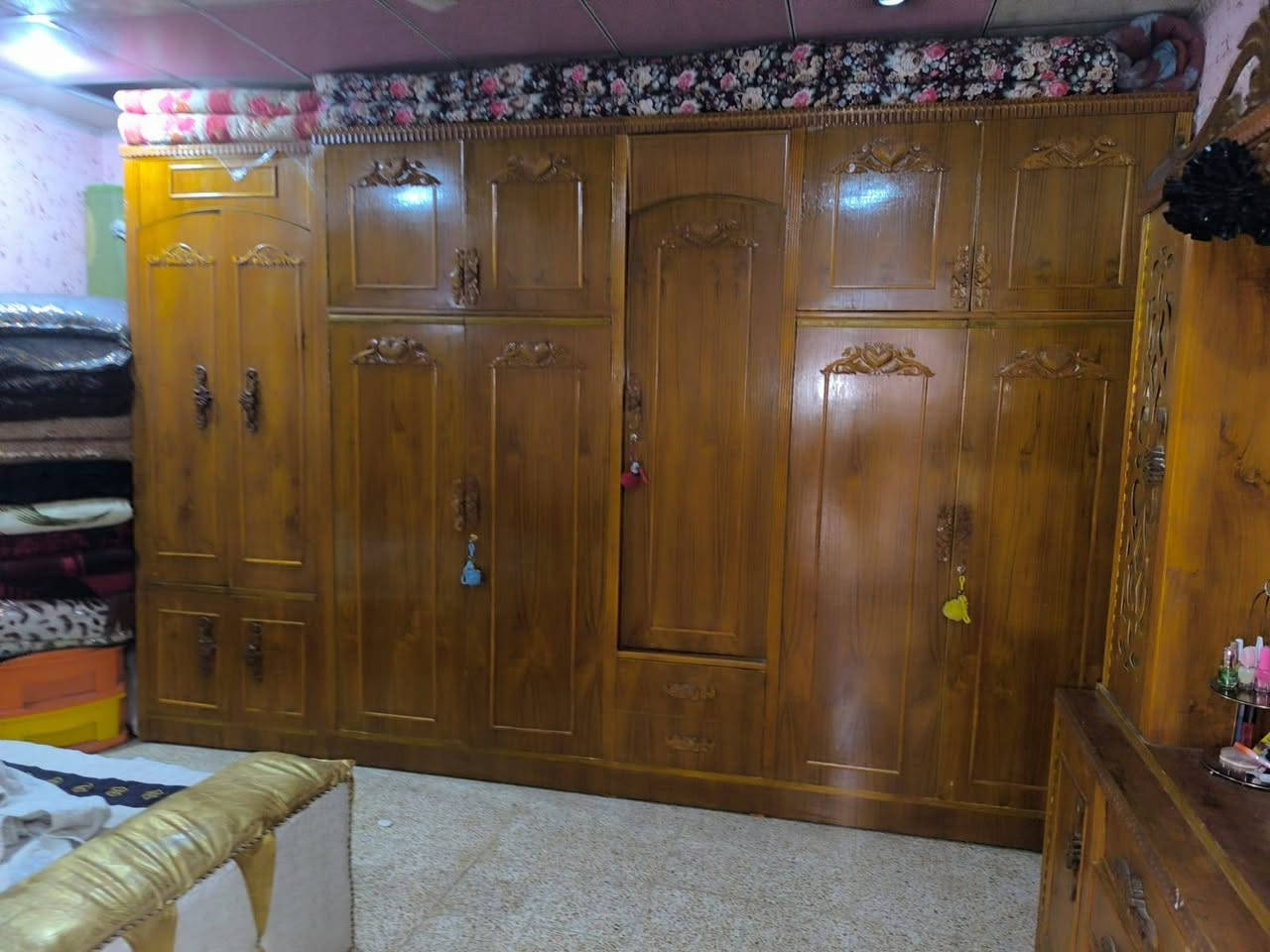 متاح غرفه نوم مع كاونتر شراي اتصل ***********
