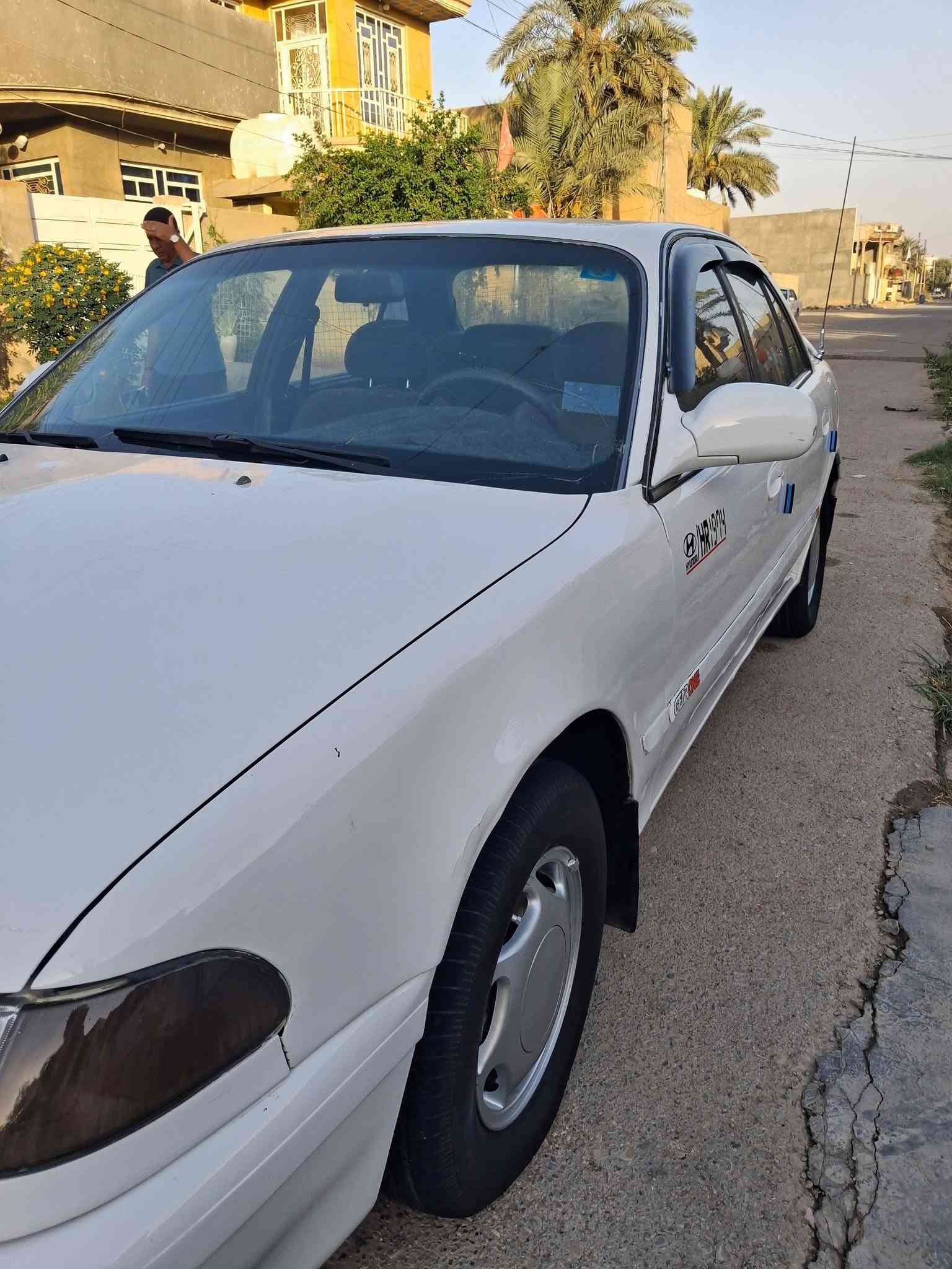 سلام عليكم سوناتا موديل 95 السياره جاهزه فقط تبريد ميشتغل يرادله حسبت 100 الف. باقي سياره كله شغال كهربايات شغاله صدر جديد  شرط مصبوغه حزام بدون حادث بدون خياسات  شواصي بلاد سياره مال جنايه ناعمه بشكل  السنويه لل 31   هزه جديده صاحبهة بعقوبه شرط التحويل صفاحهة مثل ما بصوره موس او بالحقيقه احله  السعر 44 او بيهة مجال حك الجيه اتصل او بيك خير وادلل معجبك المنشور والسعر اعبره مجبور تكسر بحلال العالم    الاتصل ***********
