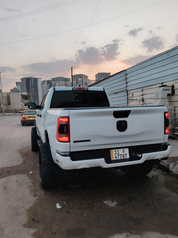 للبيع أو المراوس – RAM 1500 Big Horn Lone Star موديل 2023

موديل: 2023

فئة: Big Horn / Lone Star

محرك: 5.7 HEMI eTorque

الممشى: 33 ألف

رقم بغداد الجديد

تحويل ثاني، صدر جديد

تبريد ممتاز والمحرك بالكامل بحالة ممتازة

صبغ جاملغ وبنيد فقط، بدون شاصي

ترفيع وكالة من شركة Mopar مع رنقات وتايرات 24

كير ماوس

كاميرا أمامية وخلفية

كشنات تدفئة وتبريد

ستيرن تدفئة

بريك كهربائي

سيارة نظيفة جداً وجاهزة للاستخدام

📍 الموقع: بغداد – حي الجهاد

📞 للاستفسار:
***********

السعر: مناسب جداً وجوه السوق، والجاد يتصل. بغداد, العراق
