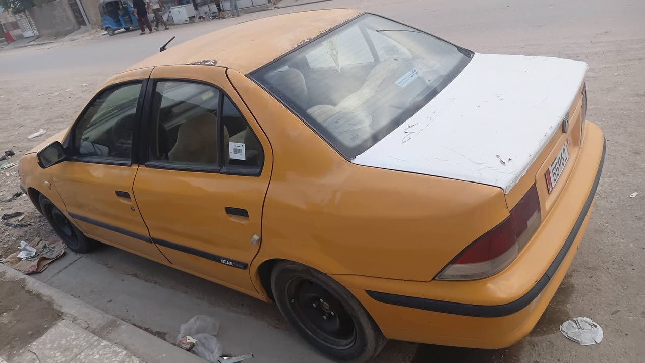 سلام عليكم سمند البيع مديل 11 ناطق مكفوله من ضربه وتبديل وصبغ تبريد ثلج كهربايت شغاله داخل نضيف مصفر هيه وغرمات بسمي تحويل ثاني يوم سعر 27وبيه مجال رقم هاتف ***********
