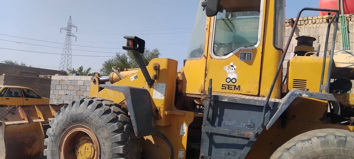 شفلات صيني موديل ٢٠٠٧ جاهز العمل البيع حجم ٤٦ 
***********
