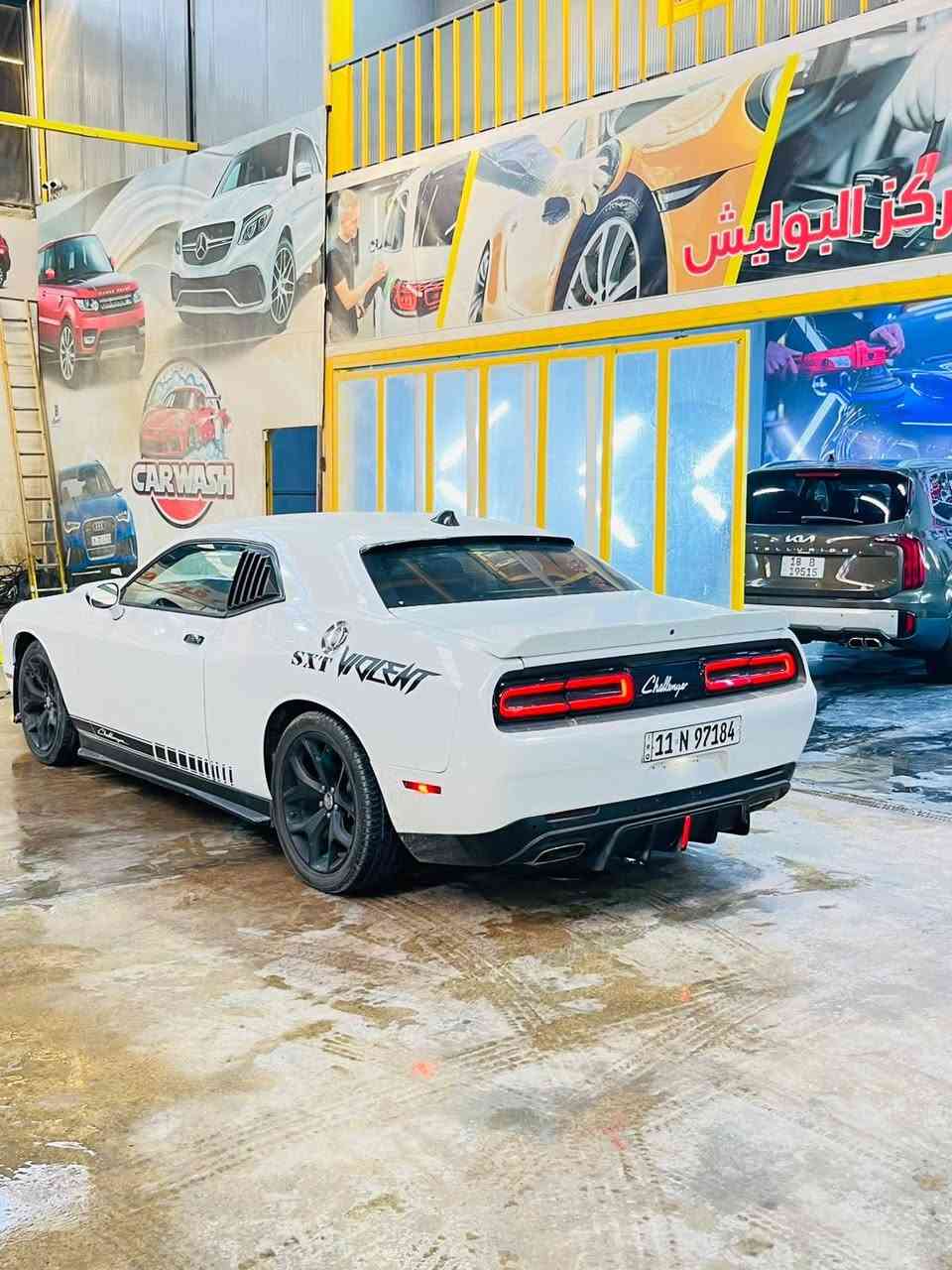 دوج جالنجر
2018  sxt

رقم بغداد بأسمي 

حادثها 3 قطع جاملغين 

كير محرك كفاله 

(السيارة محتاجه تبريد +حدادية +تعمير وتطبيع بجم) مكاني بابل السعر 133مجاله بسيط

***********
