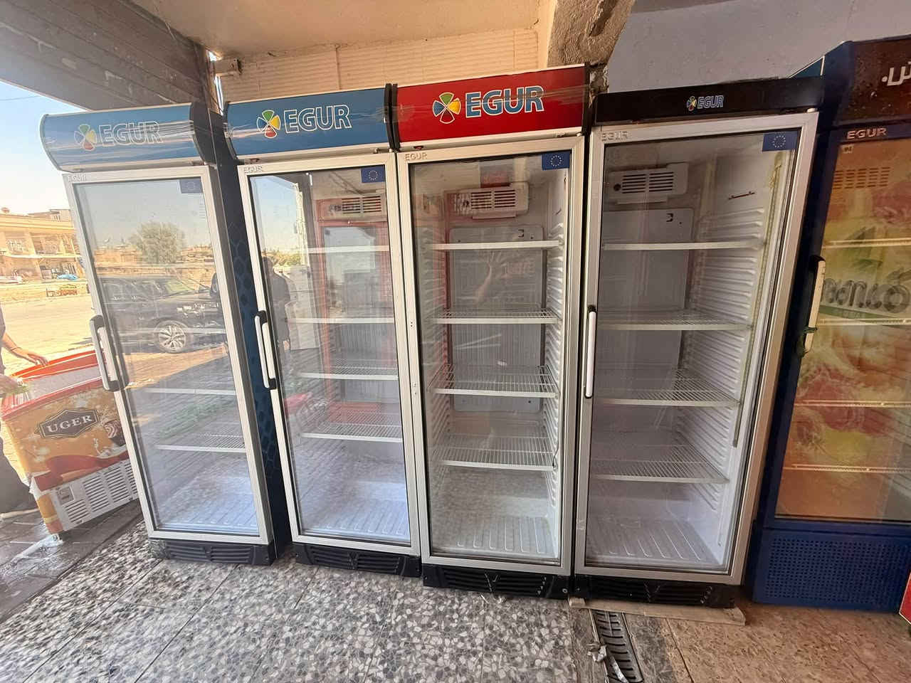 عارضات للبيع تركي الأصلي الشراي يتصال *********** متوفر ثلاثي وعمودي ٢٢ قدم مدينه الصدر
