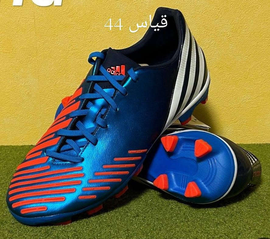 احذية • مقاسات 39-44 • قطعة
