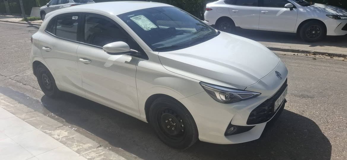 MG 3 2025 

14هەزار ڕۆشتووە
مواسەفات(ئاوێنە ئیشارەت -سوکان ڤۆلیۆم-حه ساسه-شاشە-کامێرا) 
٢ سویچی شەریکەی لەگەڵە
زه ماني شه ريكه 
نرخی 102  مەجالێکی کەم

***********
