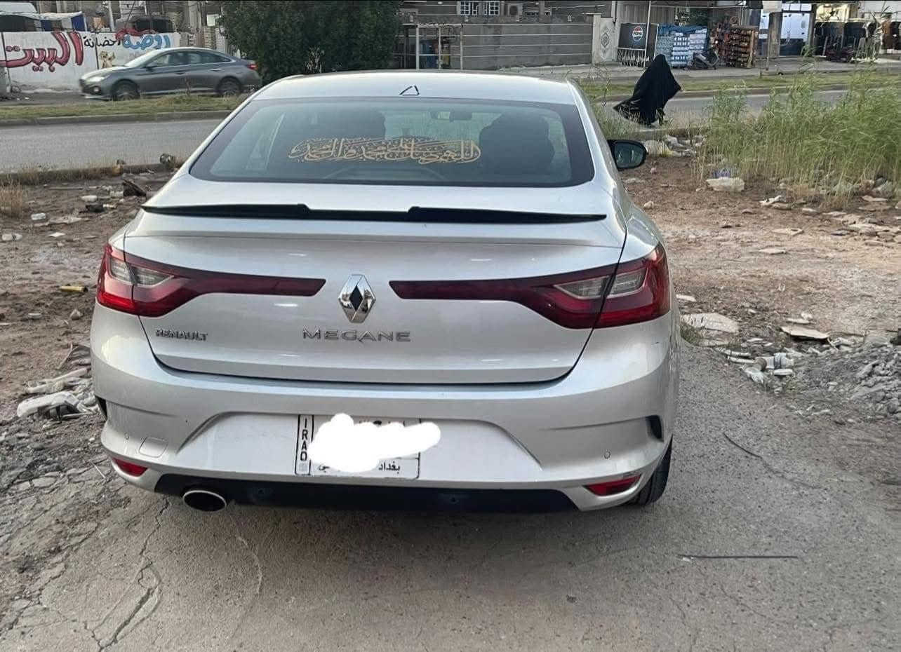 السلام عليكم رينو ميكان 2021 
سيارة نضيفه بعد سنه صير حره استقطاع مباشر سياره كفاله عامه كير ومحرك
بلكات جديدة
شاشة ترحيب عد التشغيل والاطفاء
تدفئة زجاج
حساس كشنات
حساس ضغط الاطاراة
لد خلفي امامي ليزر
كشاف ضباب
زجاج اوتو ٤ ابواب
لايت عدسة عالي ناصي
مانع انزلاق ذاتي
جنطه بصمة+رمونت
السيارة بيها بارد جاملغ قطعة وحده ىبدايه بنيد طخه
مكان سياره بغداد 
سعر95
 بغداد ***********
