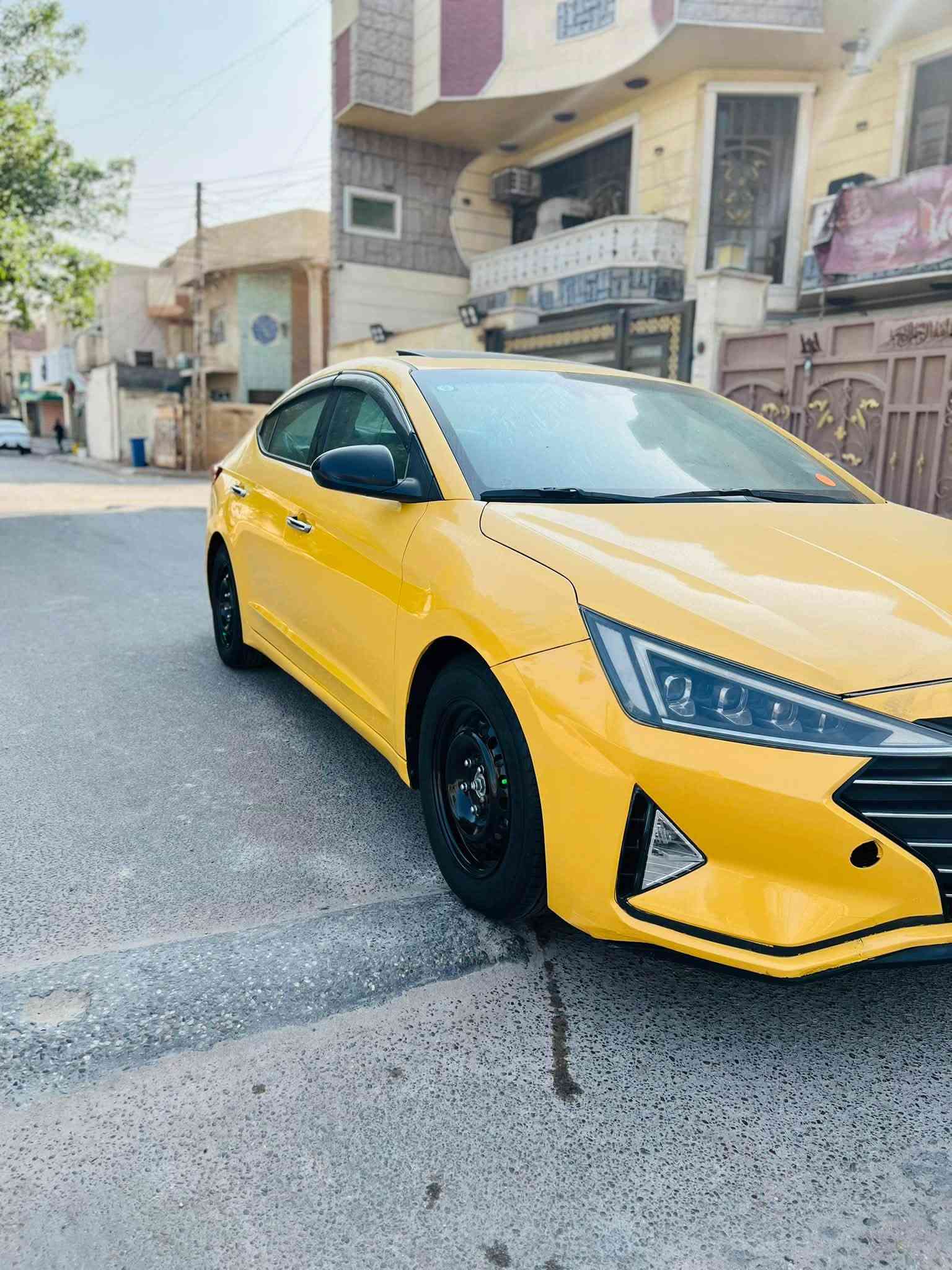 سلام عليكم سيارة 2019 النترا سيارة كلا جيتهم تاير حدادي صدر امامي خلفي سيارة محرك ما مفتوح محرك 2000 دوش بصمة فتحة رادارات صندوق كهربائي سيارة فول مواصفات للتواصل على الرقم***********
