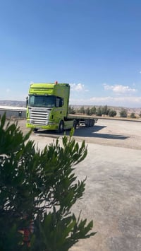 إسكان • شغل كامل • مجال قليل