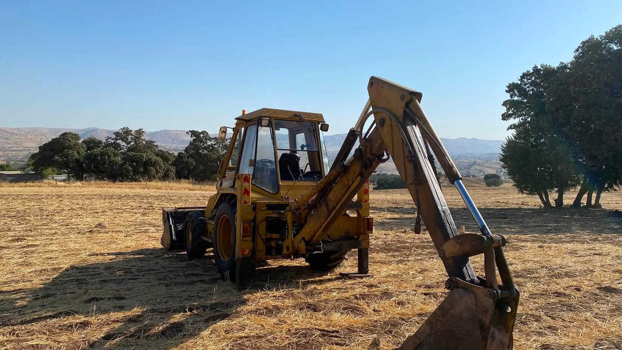 شۆفڵ و حەفارە بۆ فرۆشتن
Caterpillar 428
مۆدێل ١٩٩٥
کتابی مزایدەیە
ئەکسلیپێشەوەیzf
دەبڵ ئەکسلە
کێلەی پێشەوەی سڵایدە
تایەی دواوەی تازەیە
بوخاری نییە
زۆر پاکو جوان ماوەتەوە
سعر٧٥
ژم***********
