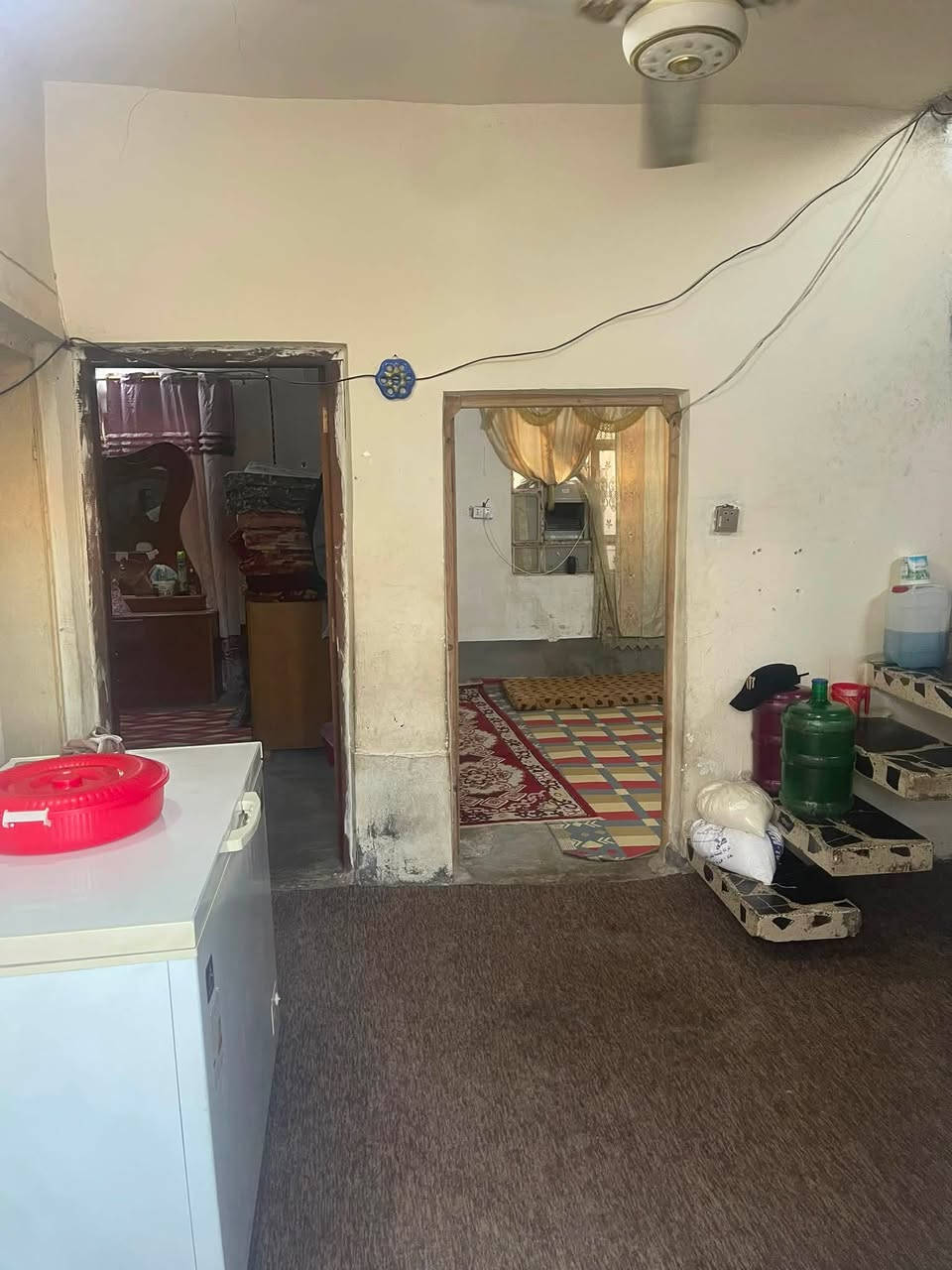 مشتمل للبيع المساحه 135مترزراعي سند 25بناء بلوك السعر 33مليون العنوان طويريجً حي المستقبل الاتصال ع الرقم ***********
