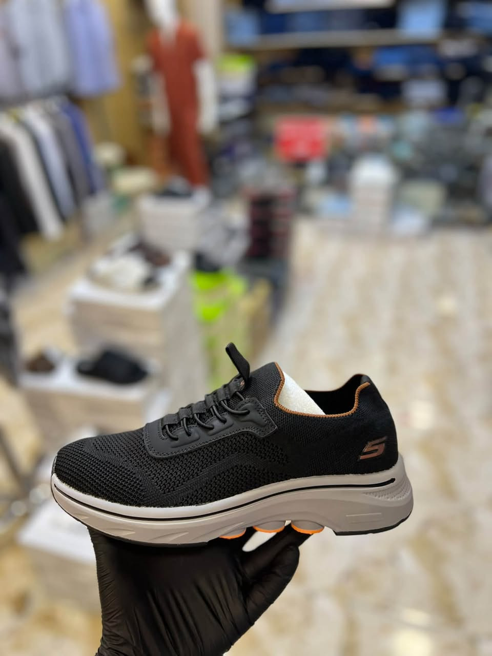 🔥 خطوتك تبدأ من اختيارك! 🔥

أحدث موديلات الأحذية الرجالية وصلت إلى أزياء الريان 👞✨
تصاميم مرتبة، راحة وأناقة بكل خطوة، وموديلات تناسب ذوقك اليومي والرسمي.
القياسات 40.41.42.43.44.45
للطلب مراسلة الصفحه او من خلال تطبيق wa.me/9647808513648 
تتوفر خدمة توصيل 

📍 الموقع: الأنبار – راوه الجديدة
#أزياء_الريان #أحذية_رجالية #أحذية #عروض #تخفيضات #راوه #الأنبار

نص مكتوب في الصور:
- TY202606 黑色 BLACK 军灰色 AYMY GRAY 深灰色 DK GRAY
- NN19