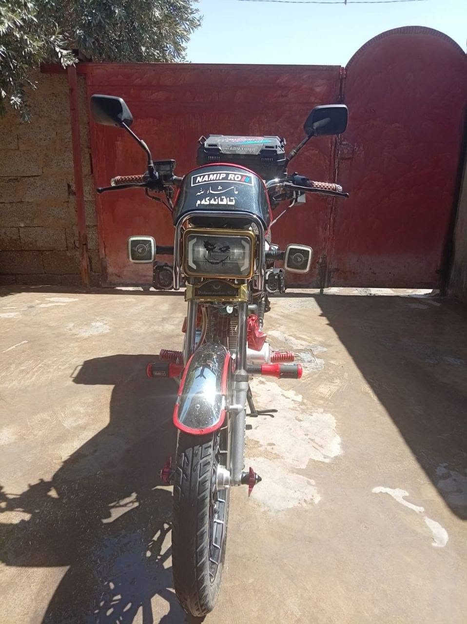 نامي برو هونزدة مديل ٢٥ محرك ٢٠٠ درجة ساعة معدل فول ماشية ٣٠٠٠٠ محرك كبس سعر 850و بيهة مجال مكاني خانقين

***********
