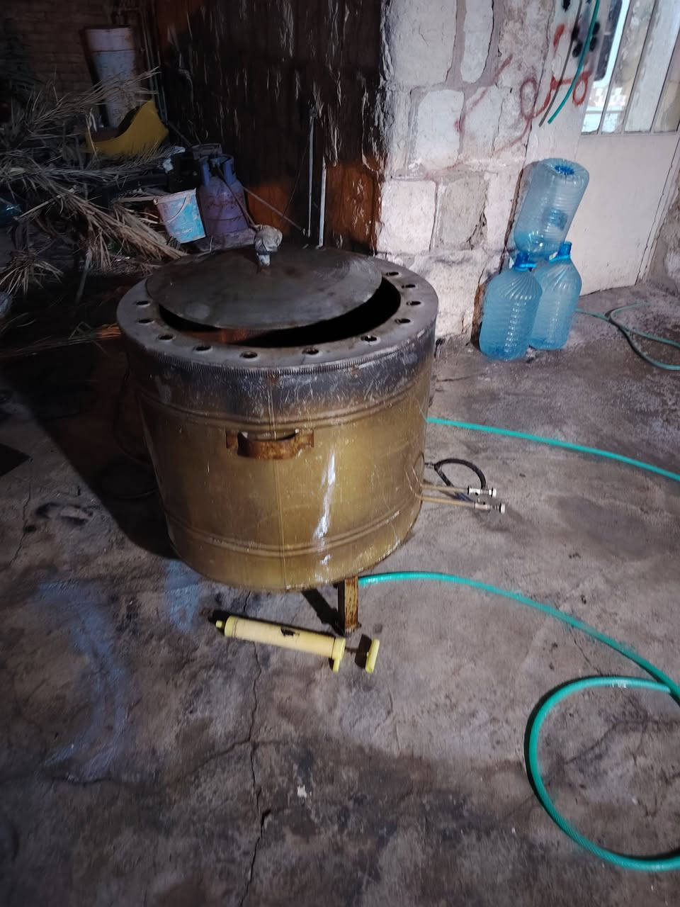 تنور حجم كبير شرط ما بيه عيب ***********
