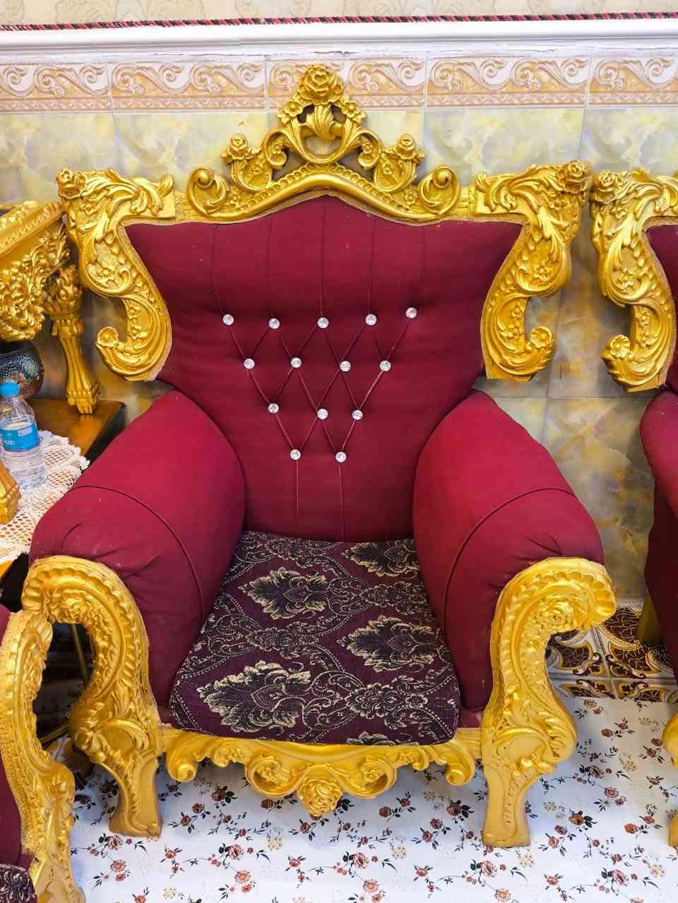 قنفات • للبيع