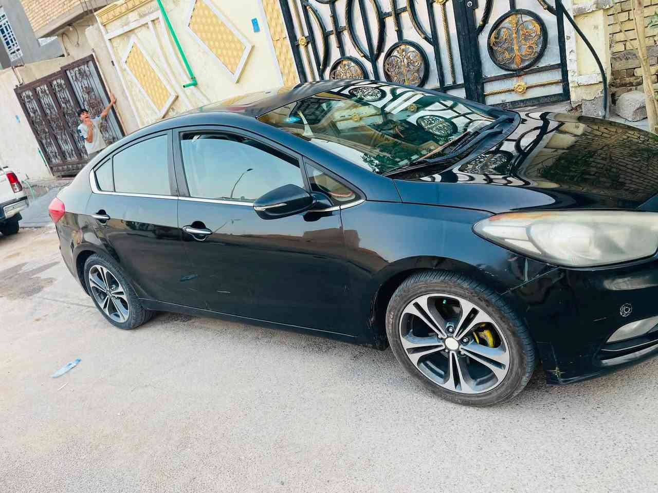 السلام عليكم سيراتو موديل 14 لبيع او لمراوس السياره خليجيه ورقم بصره وبسمي موصفات السياره فول الاستفسار على هاذ الرقم *********** مكاني البصره الطوبه والنخيل
