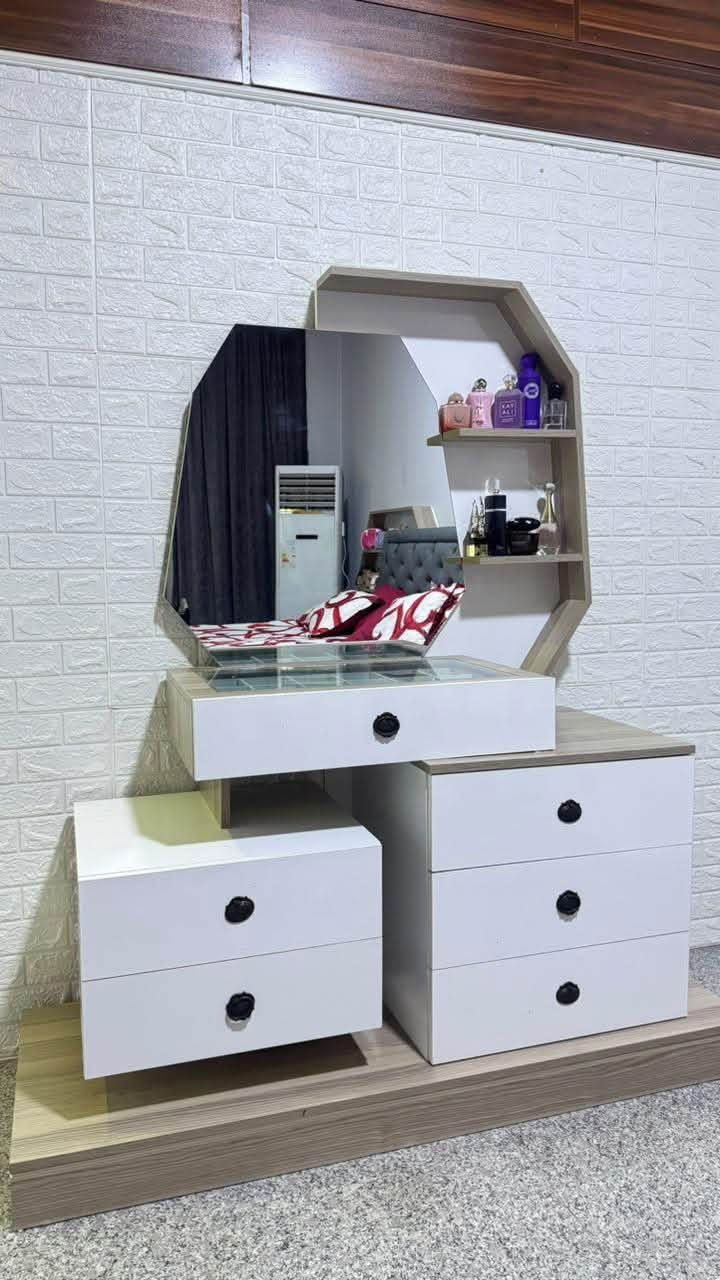 غرفة نوم • حالة جيدة • مستعجل