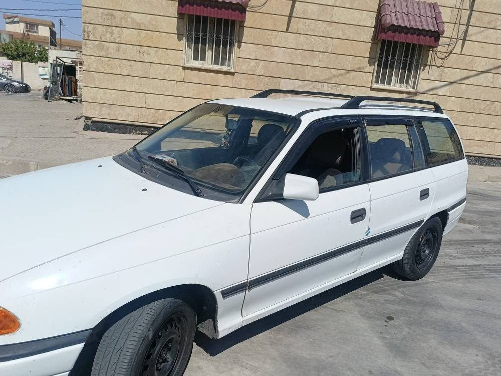 اوبل استرا رقم كركوك مشروع وطني كابون بنزين بي محرك 16 كير محرك بشرط سعر 45 ورقه عنوان كركوك شورجه رقم موبايل *********** او *********** كركوك, العراق
