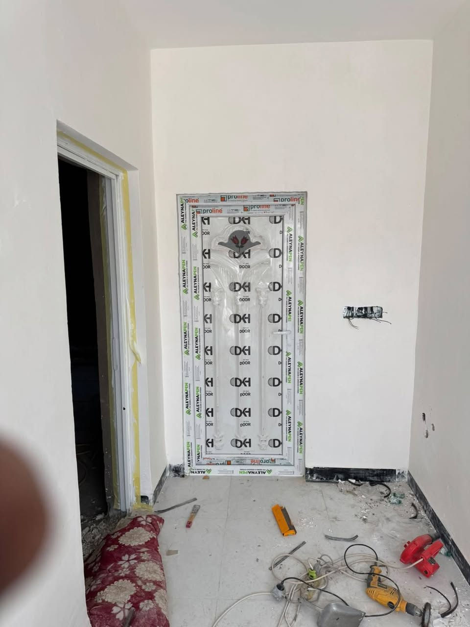 ​🌟 معمل بركات الرضا (عليه السلام)
لكافة أعمال الألمنيوم والـ PVC

​نقدم لكم أحدث التصاميم وأعلى جودة في التنفيذ مع خيارات عزل متكاملة:

​🚪 أبواب: بتصاميم عصرية ومتانة عالية.

🪟 شبابيك: عازلة للصوت والحرارة والغبار.

🛡️ محجرات: لمسات جمالية وأنيقة للسلالم والبالكونات.

🔮 كاونترات مطابخ: تفصيل وتصاميم حديثة حسب الطلب.

​🎁 مميزات التعامل معنا:

🛡️ ضمان شامل لمدة 5 سنوات على كافة الأعمال.

🚚 النقل مجاناً.

🛠️ التنصيب مجاناً.

​📞 للتواصل والاستفسار: ***********

📍 العنوان: النجف الأشرف - حي العسكري - شارع السبيس.
