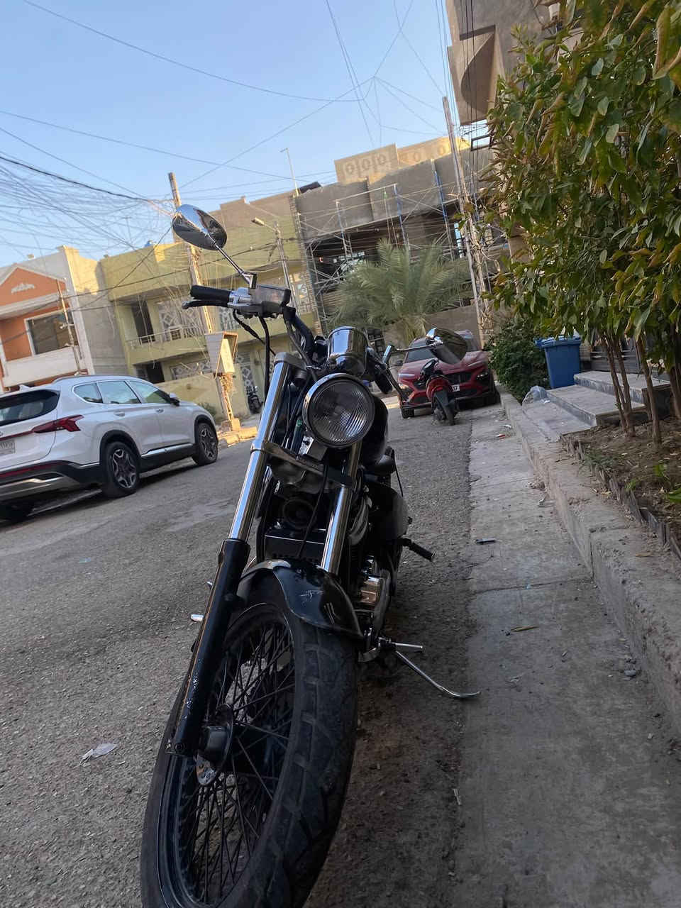 هوندا ستد 400cc دراجه كامله مابيها اي نقص مكفوله كفاله عامه كير ومكينه نضيفات السعر 950الف *********** واتساب موجود
