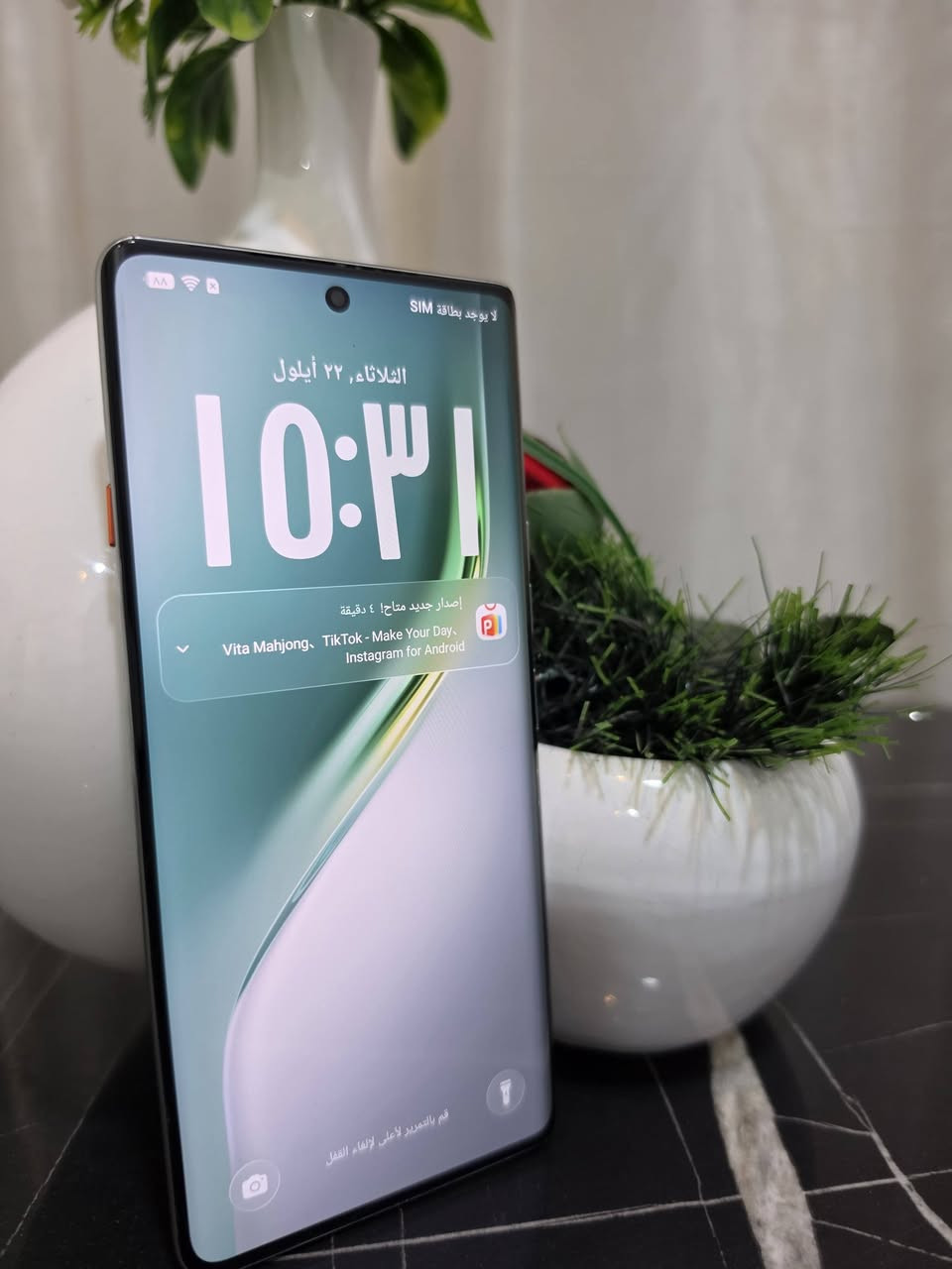 تكنو كامون 40 برو 5g مبدل الدكم فقط كامل ملحقات ذاكرته٢٥٦ مكاني البصره حي المعلمين الرقم للشراي فقط مو شراي لاتعلق *********** السعر ٣٠٠ الف
