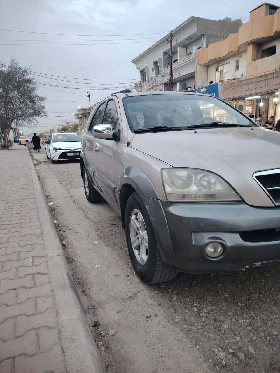 السلام عليكم سورنتو موديل 2006 وارد خليجي فول مواصفات بيه ضربه بل باب الوره ابجه السكن سياره بسمي سنويه 31  هزه جديده رقم مصطره اسلمانيه باقي التفاصيل اتصل او تدلل مكاني كركوك الرقم ***********

