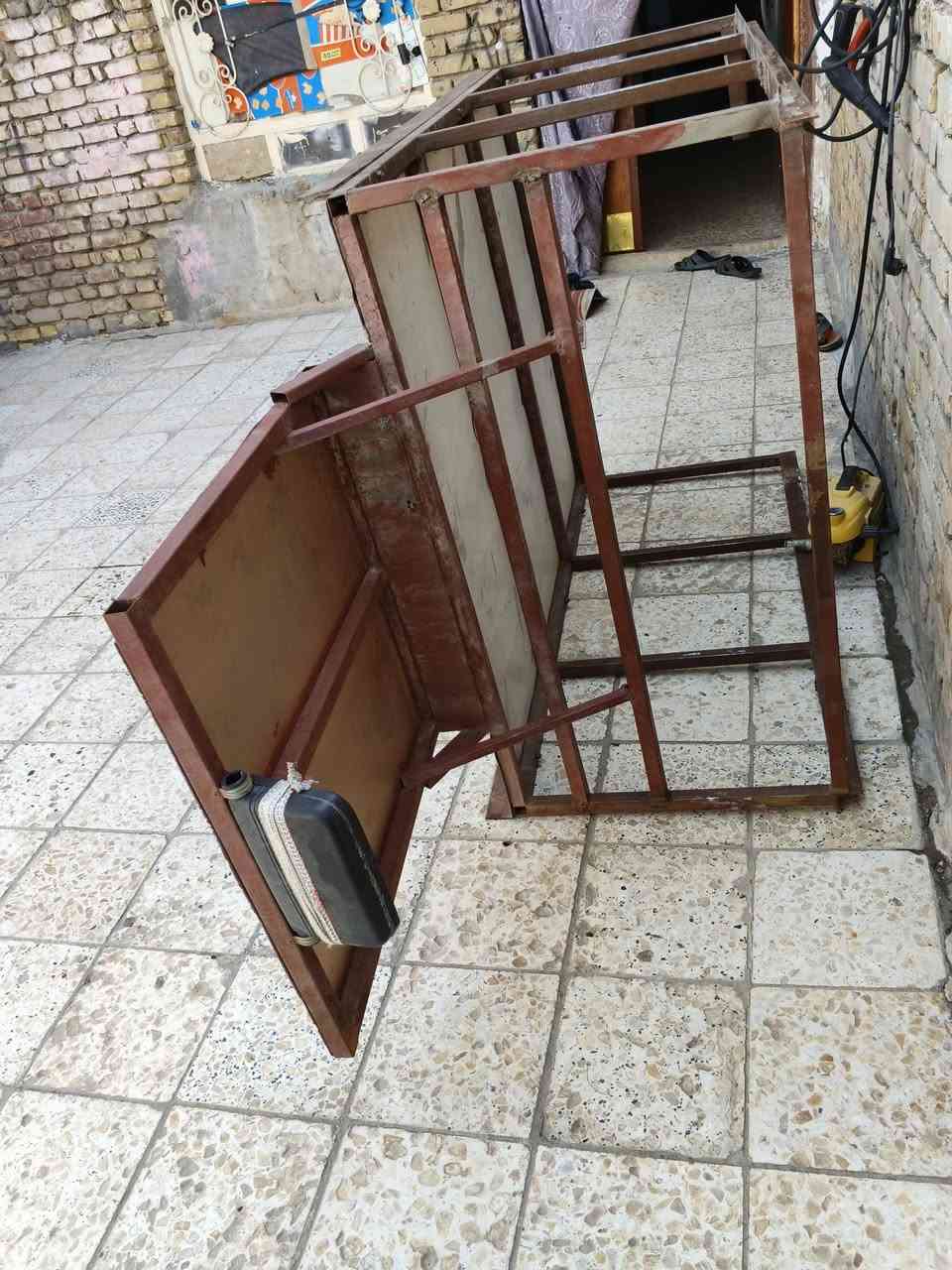عماريه للبيع توه مفصله جديده هاذ رقمي مستعجل ع بيعته ***********
