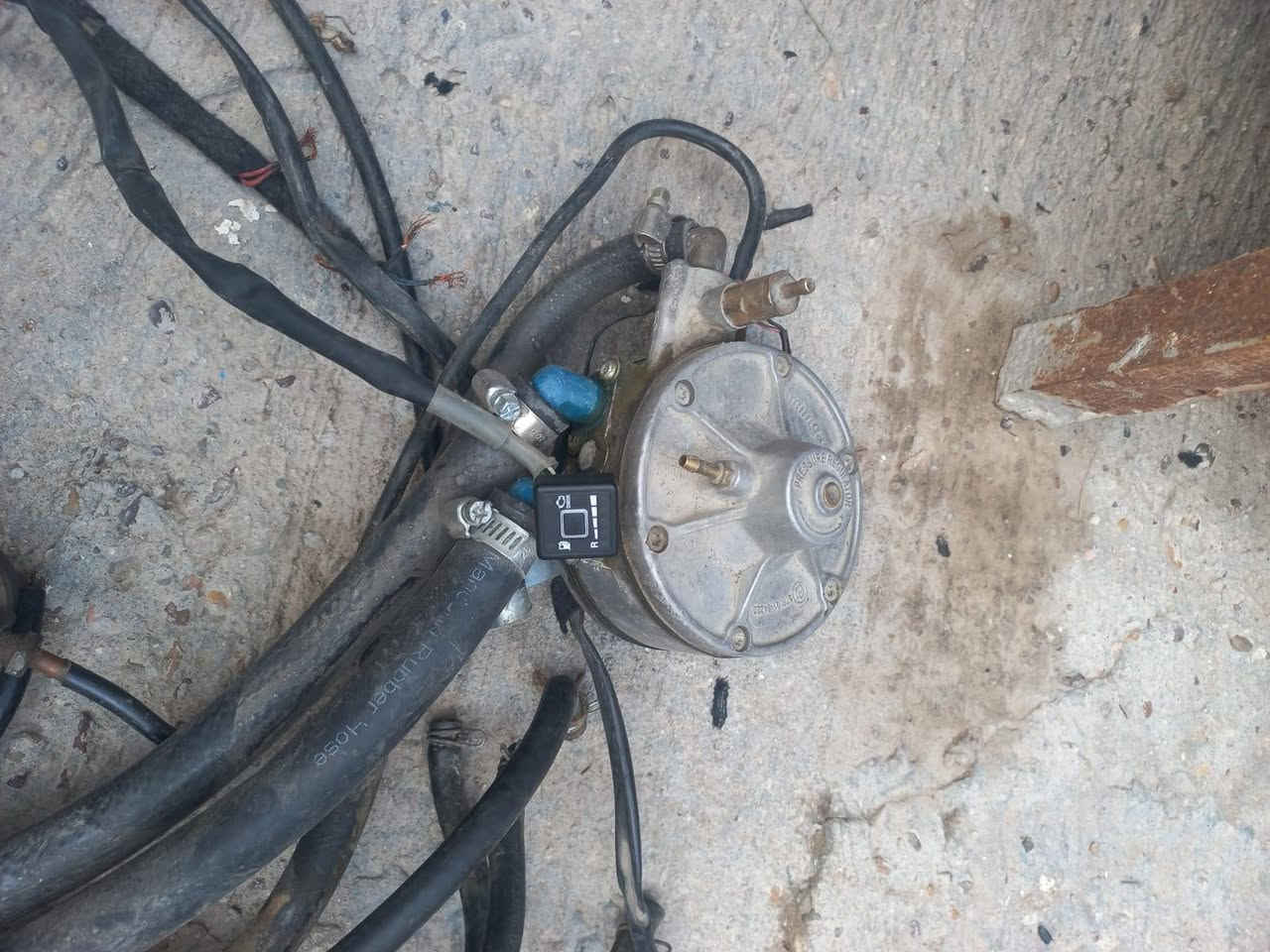 للبيع منظومات غاز عدد ثنين جانت وحده مشدوده على اكسنت وحده على النترا سعر الوحده قفل ١٥٠ الف للاستفسار الاتصال بالرقم اني مكلف بالنشر ***********
