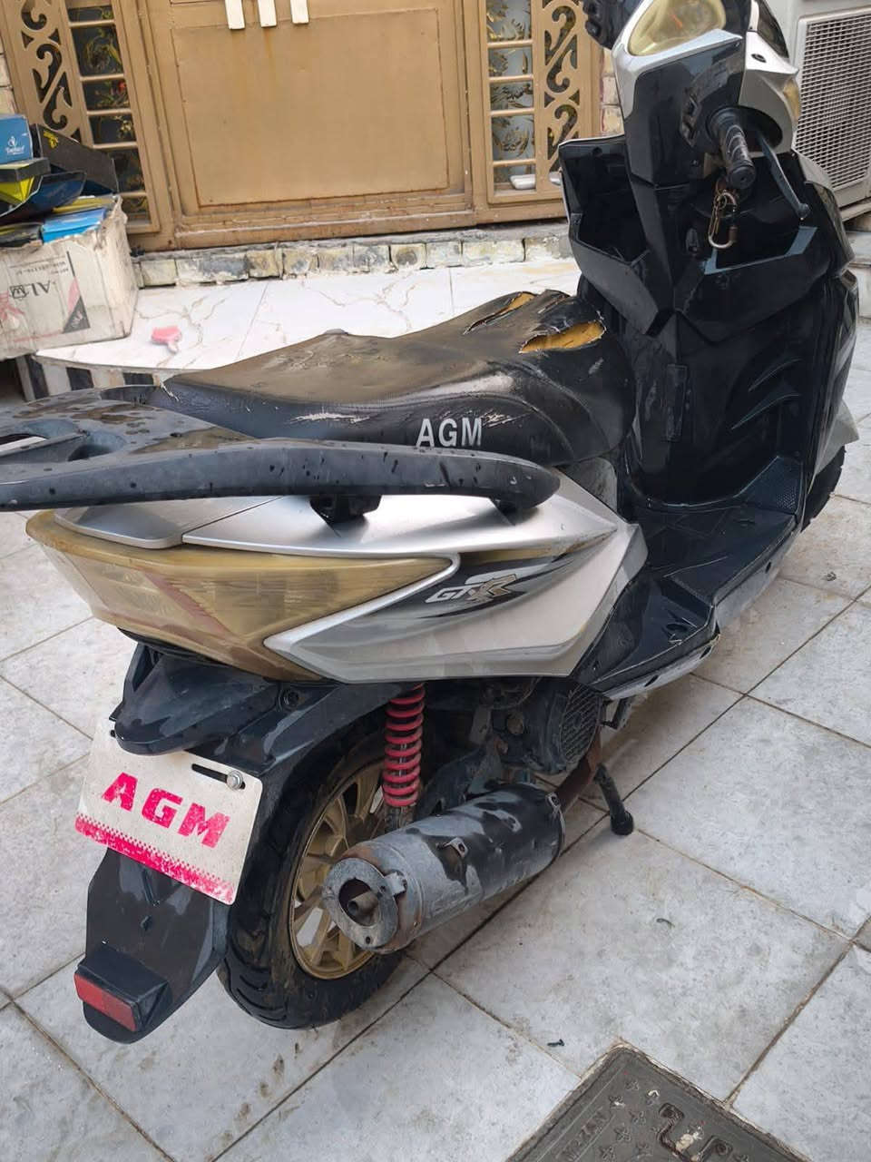 للبيع دراجه سكنس جانبو جديده خير من الله كلة شغال كهربائيات كلة شغال بس نقصها باتري الدراجة مكينة ناعمة مامفتوحة السعر 300 مكاني كربلاء حي الغدير يم الصورة للتصال *********** متواجد واتساب كذالك
