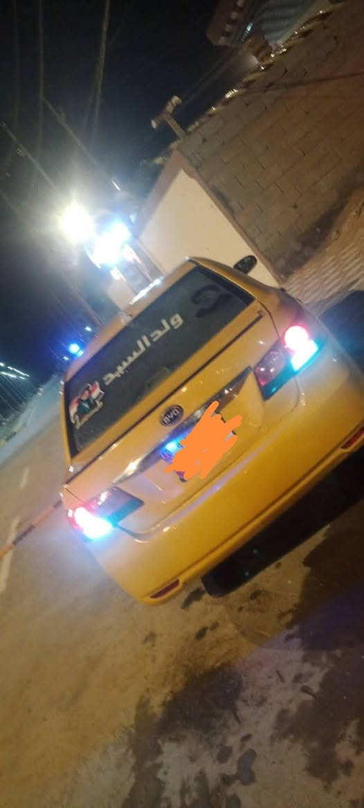 سلام عليكم بيوايدي جي ثريه موديل ١٤ مصفره من كلشي لوحات انكليزي هزه جديده سنويه٣١ بسمي مداور ثانيوم رقم بغداد  محرك جديد تبريد ثلج مكاني دوانيه قضاء الحمزه الشرقي ***********
