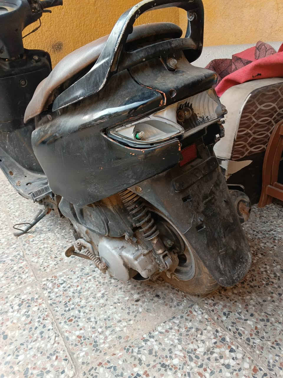 فراشه • طافية • متروكه