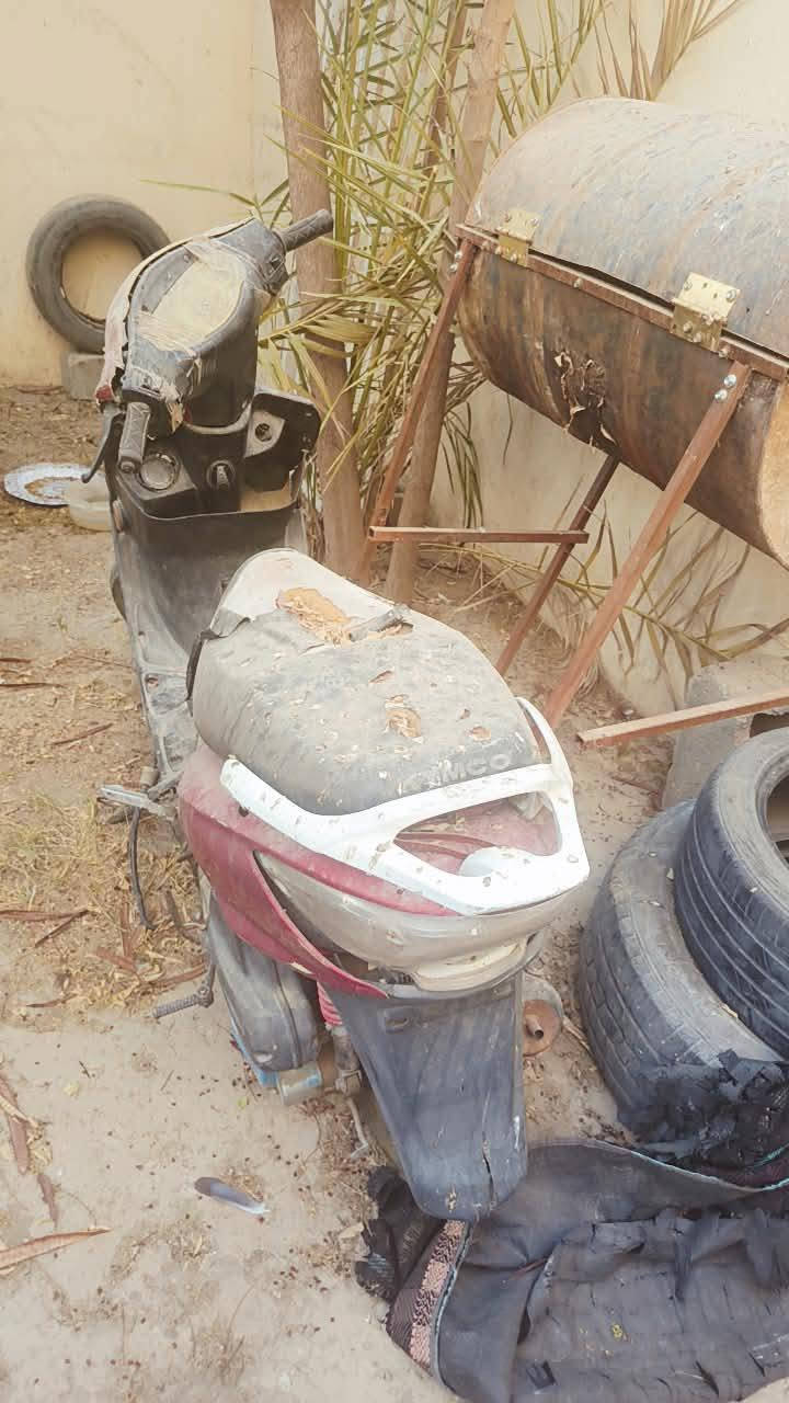 سلام عليكم دراجه للبيع ابيعلك تايرين وتانكي ماعرف شنو بيه كلولي بس بدل فيتبم قفله ١٥٠٠ دراجه متروكه اخير مره جفتت وعفته عنوان نجف رقم***********
