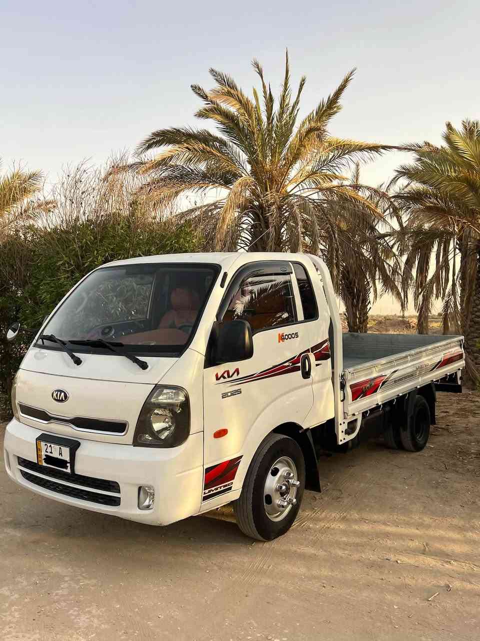 وين اليدور جديد طك الكارتون
ادوات ادوات ادوات

فحل كيا بنكو

٢٠١٨ اصل بيبان كير ومكينه مسكر سبلاين ٤٠٠٠

شاصي املس مضروب باجات شرط تحمل بيها ٣ طن

تواير جدد هستوني شادهن سبيرات كارتون

ريموت ثنين تقفل وتفتح 

دواخل جديد كله مغلف

تحكم ستيرن 

شاشه 

مانع انزلاق

كير ٦ نمر 

دعاميه خلفية

درع امامي عندي ماشاده

وياها محجر يخبل انطيكاه هديه

مكاني الناصرية السعر ٦٨ وبيها للطيبين واني خادم الكم

***********
