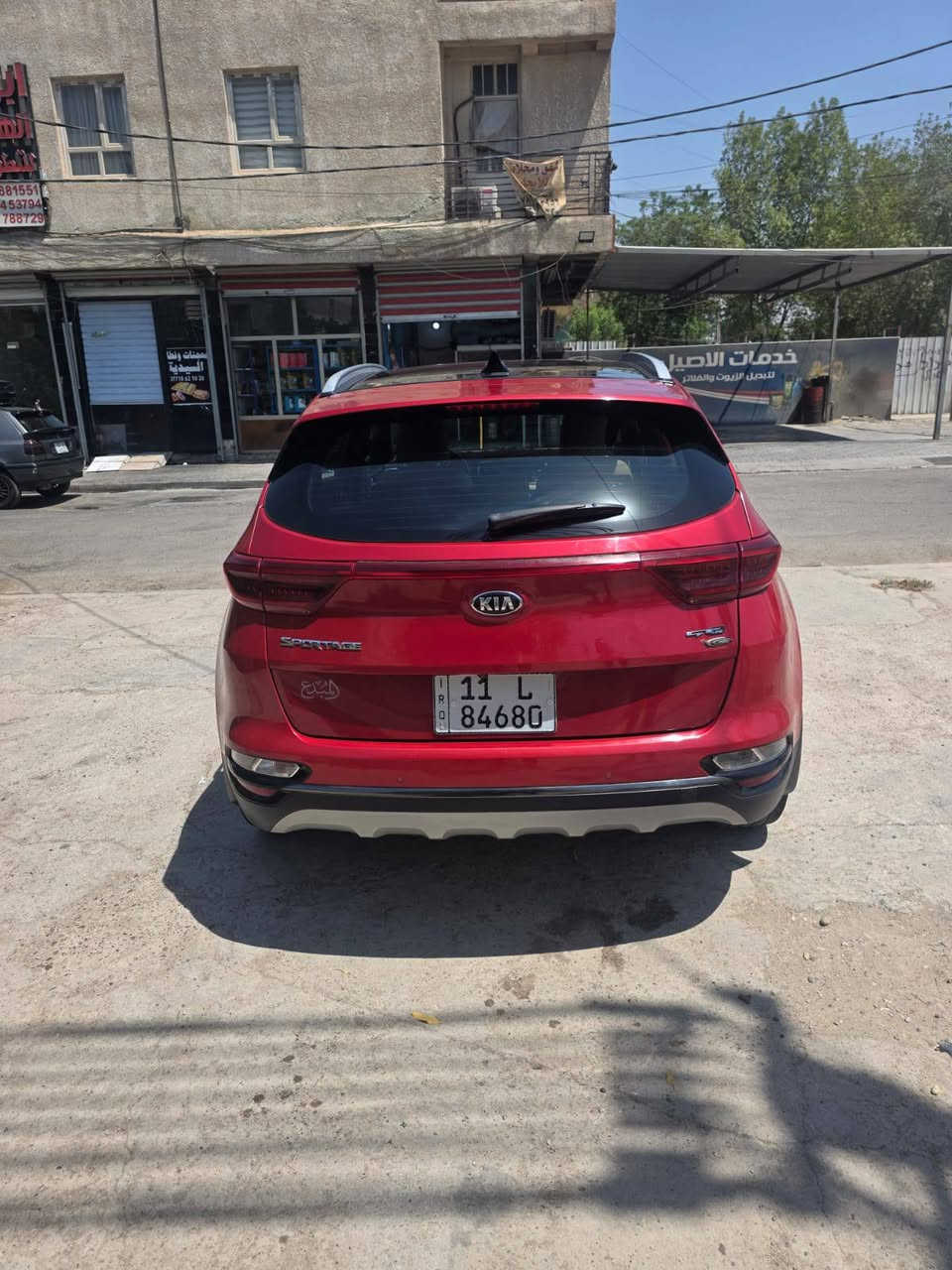 سلام عليكم
سبورتج/20
فئه G.T.l جي تي لاين 
خليجي جديده جداً 
لو ماروني لا ضربه ولا صبغ 
ماشيه 51 حقيقي شرط الفحص 
كير مكينه حالة الشركه 
صدر جديد 
تخم تاير 
(السياره بعده لووووك)
اعلى مواصفات بالسبورتج 
السعر 20الف $ وبيه مجال بسيط 
العنوان بغداد السيديه 
للأستفسار ***********
