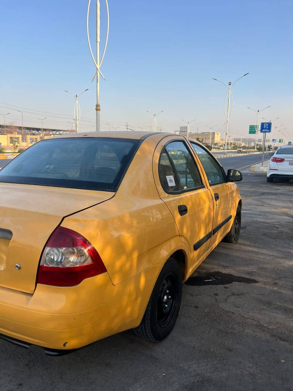 طيبه موديل 15 مكينه كير تبريد حداديه تخم تاير كهربائيات كله شغال سياره جاهزه للاخير رقم بغداد مااندل راعيه سنويه منتهيه صارله 8اشهر اتكفل سرقه وعشائر 
السعر 21 مكاني الناصريه 
***********
