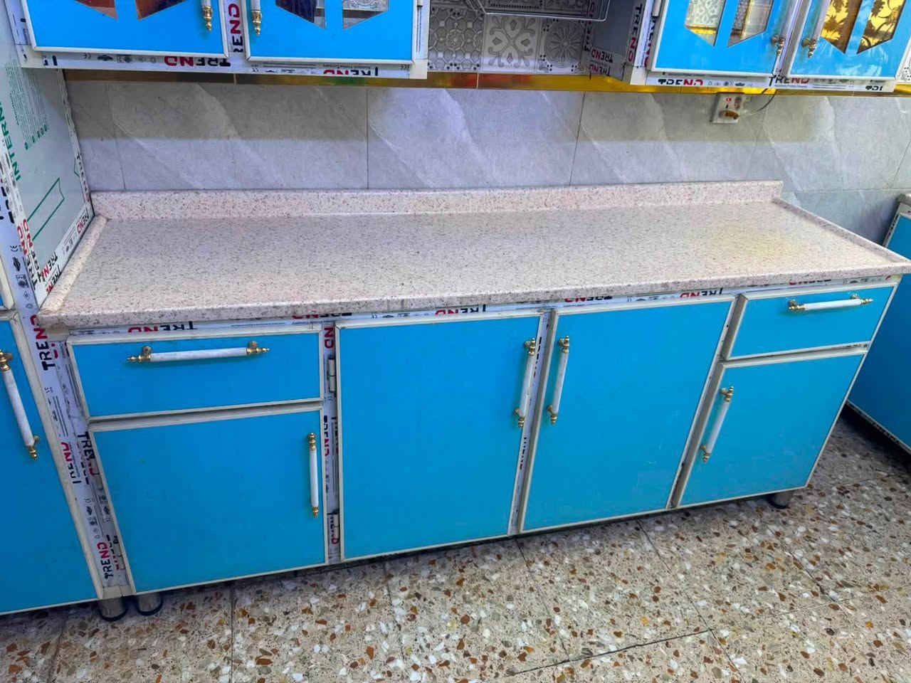 للبيع استخدام قليل اخو الجديد
العنوان الشعب *********** المكان الشعب
