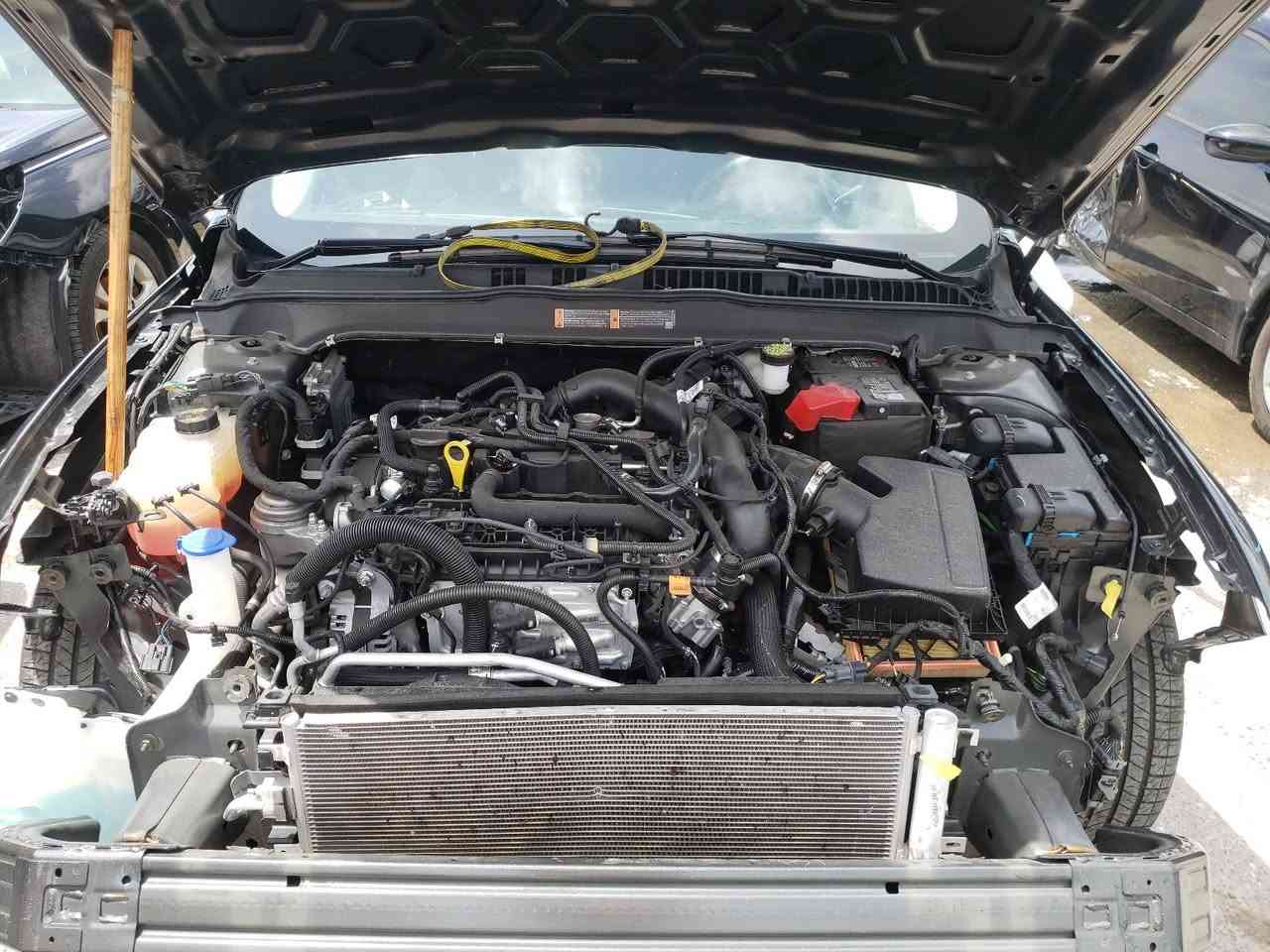 فيوجن 19 محرك 1.5T فئة se
كلين مابيها اي ضرر لا بأمريكا ولا بالعراق كفالة عامة من كلشي 
الصور موجودة واتكفلك كلشي من الدعامية للدعامية 
عداد المسافة 182 الف وقابل للزيادة 
اي نقص بفضل الله مابيها نهائي 
رقمها سليمانية بأسمي سنوية شهر 12 تنتهي وتجدد 
تخم تاير ياباني شرط  السعر ( 135 ورقة )وبيها مجال 
مكاني الانبار ( فلوجة / كرمة ) متواجد 
*********** واتساب او اتصال
