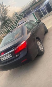 BYD F7 2014 گير عادي. مه كينه ٢٠. بيطاقه ي. به نزين  سه نه وي به ناوي ...