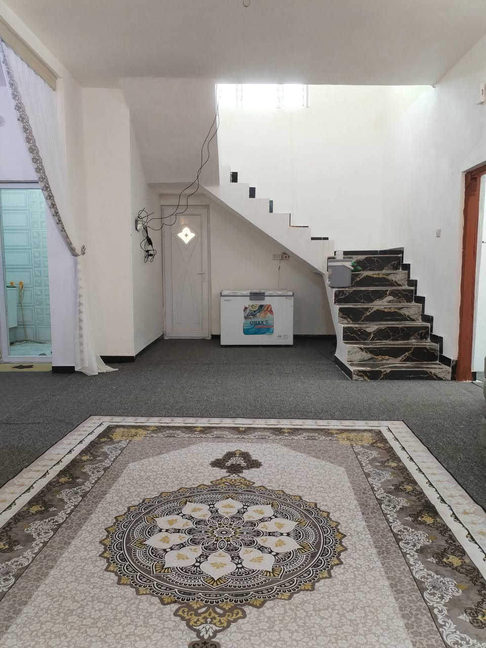 بيت مساحة 200 بناء 2026  بلوك اعكادة  رباط كونكريت شغل درجه اولى بين الشطرة والغراف  على الشارع العام  السعر 50 وبي مجال يباع مع الاثاث  رقم الهاتف 
*********** بي وات ساب

