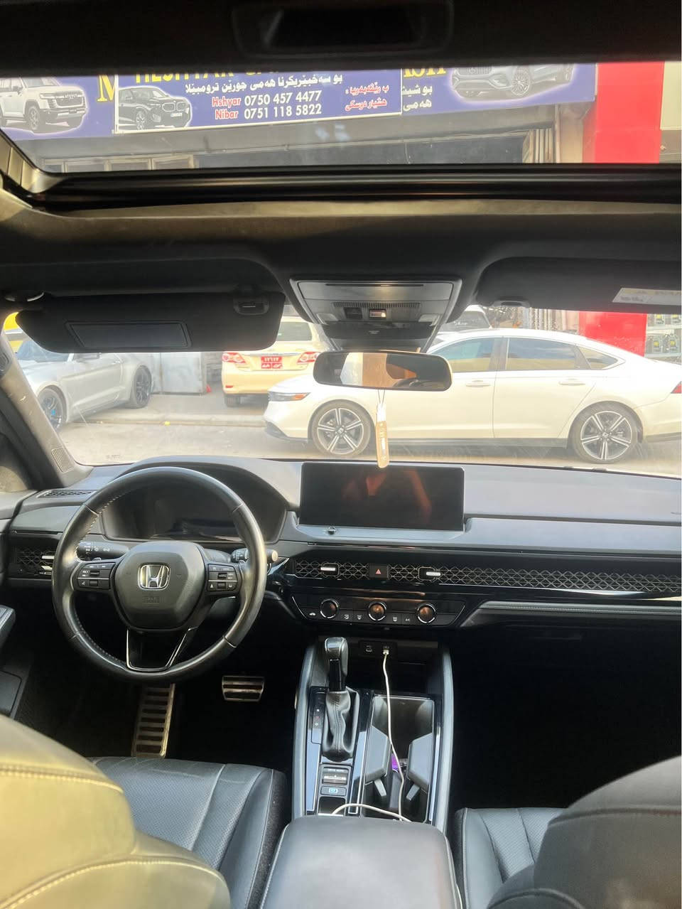 Honda accord hybrid exl  2024

       حجم المحرك : 2000  هايبرد

ضرر السياره : شبر بولند مع شبر جملوغ و دوكمه صبخ
        
حالة اليرباك : ستيرن وبرده
المسافه المقطوعه : 80الف ميل

#مواصفات
• مكينه 2000
• شاشة كبيرة
.كوشن هيتر وخزن.
•فتحه
• كاميرا خلفية 3 انظمة
• كرسي كهرباء  
• رادار امامي
• مانع تصادم
• محدد مسار 
• تصحيح مسار
• شفتات بالستيرن
• مثبت سرعة
• مانع انزلاق
• دخول ذكي 
• إنارة ترحيبية
• هاندبريك كهرباء
•لايت عدسات زينون
• نظام اوتو لايت Auto
• لايت العالي زنون 
• حساسات مطر 
• حساسات دخول الإنفاق
• حساسات ضغط هواء الإطارات
• أوامر صوتية
• 3 أنظمة قيادة (eco, ev, sport)
• بلوتوث
• مدخل USB + AUX 

السعر : 170 وبيه مجال قليل

تفاصيل اكثر هذا رقمي ☎️
*********** 
مكاني دهوك دهوك, العراق

نص مكتوب في الصور:
- بۆ سه خیركرنا هه مي جوريْن تړه مبيلا
- Hshyar ***********
- Nibar ***********
- بۆ شيترينا ب متمه بوبا
- هه مي هشيار ديسكي