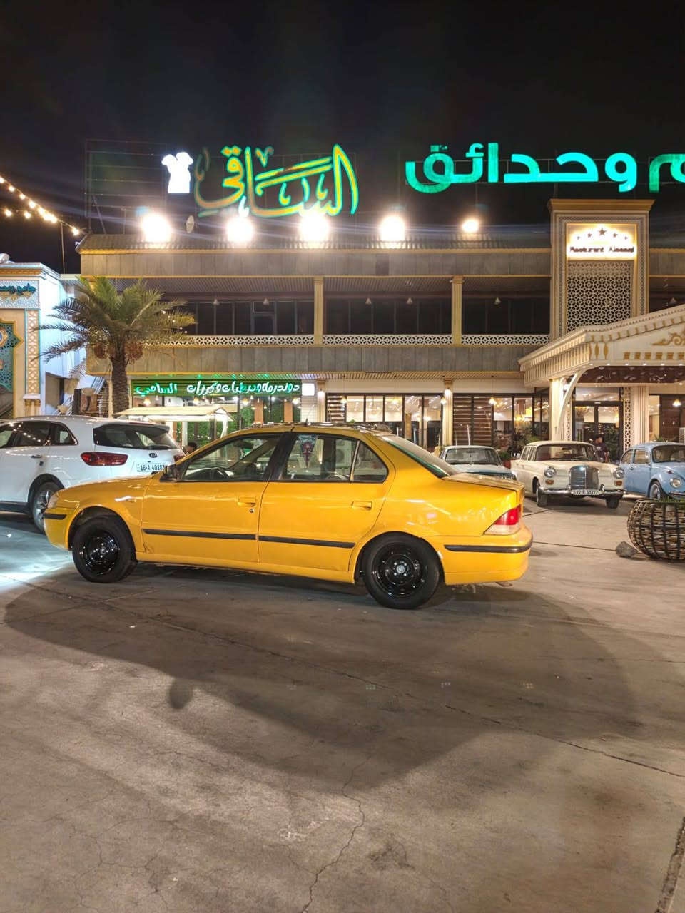 السلام عليكم.  سمند مديل 2012 بيع أو امراوس . رقم قادسيه سنويه لل 29.  غرفه. ارضيه.  كهربائيات تخم ويل أو صبغ تخم تاير 
حداديه اماميه خلفيه  بديه كلش حلو قطرت اخياس ما بي 
 تبريد.  كير.  خير من الله مكينه   مكان ديوانيه. ***********
