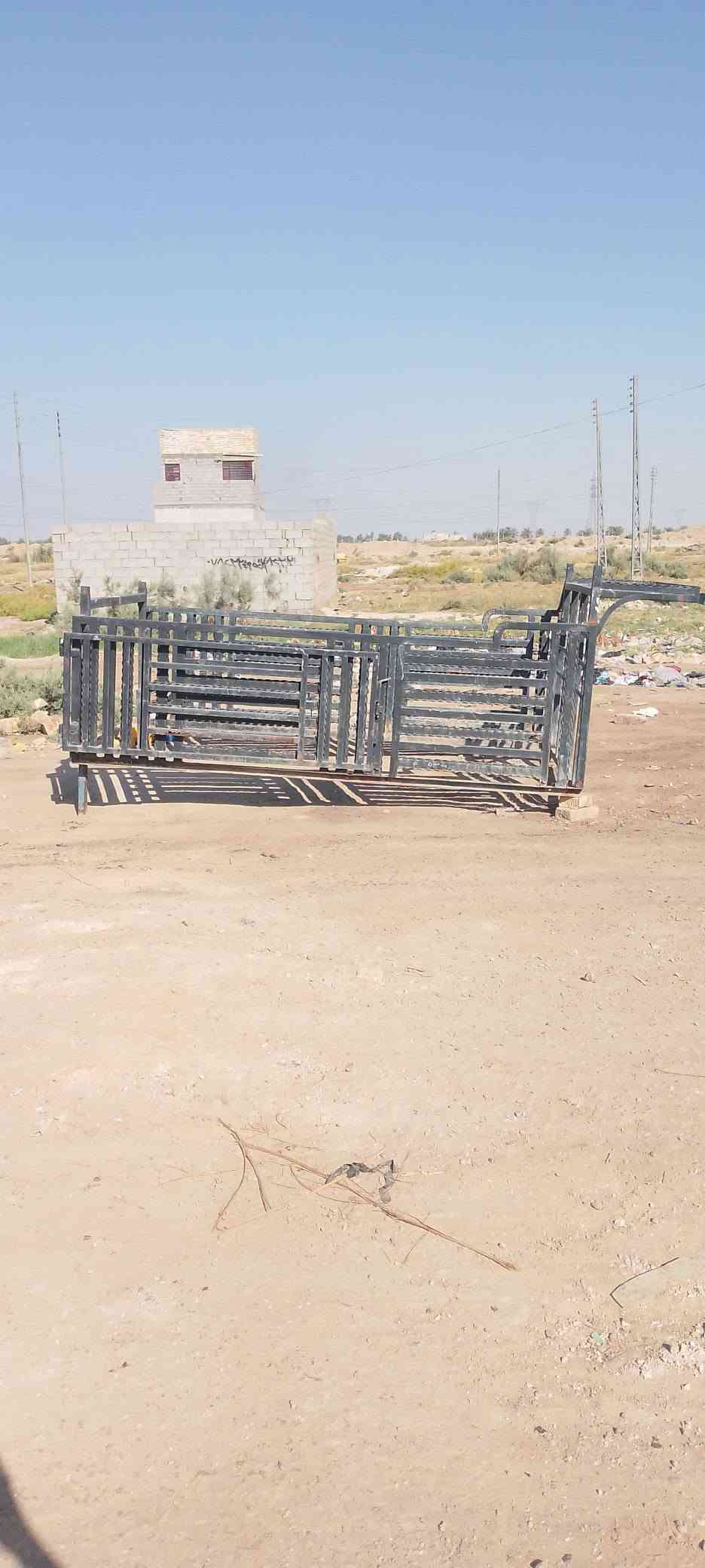 السلام عليكم محجر مال كيا بنجو 7 شنغال للبيع السعر 300 وبي مجال مكان بغداد الحسينيه مالراشدیه***********
